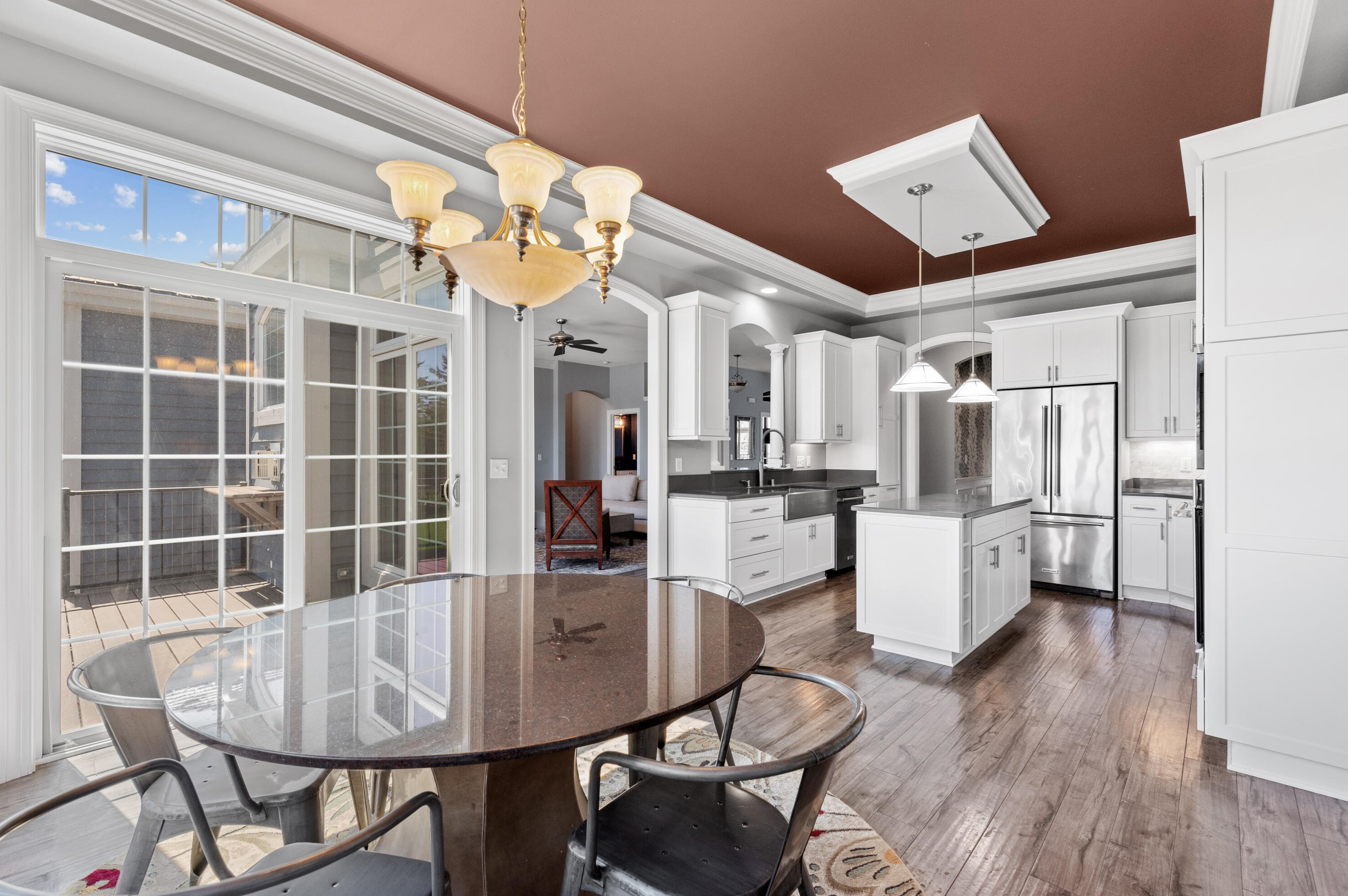 15785 Choctaw Trl, Brookfield WI  53005-5596 exterior