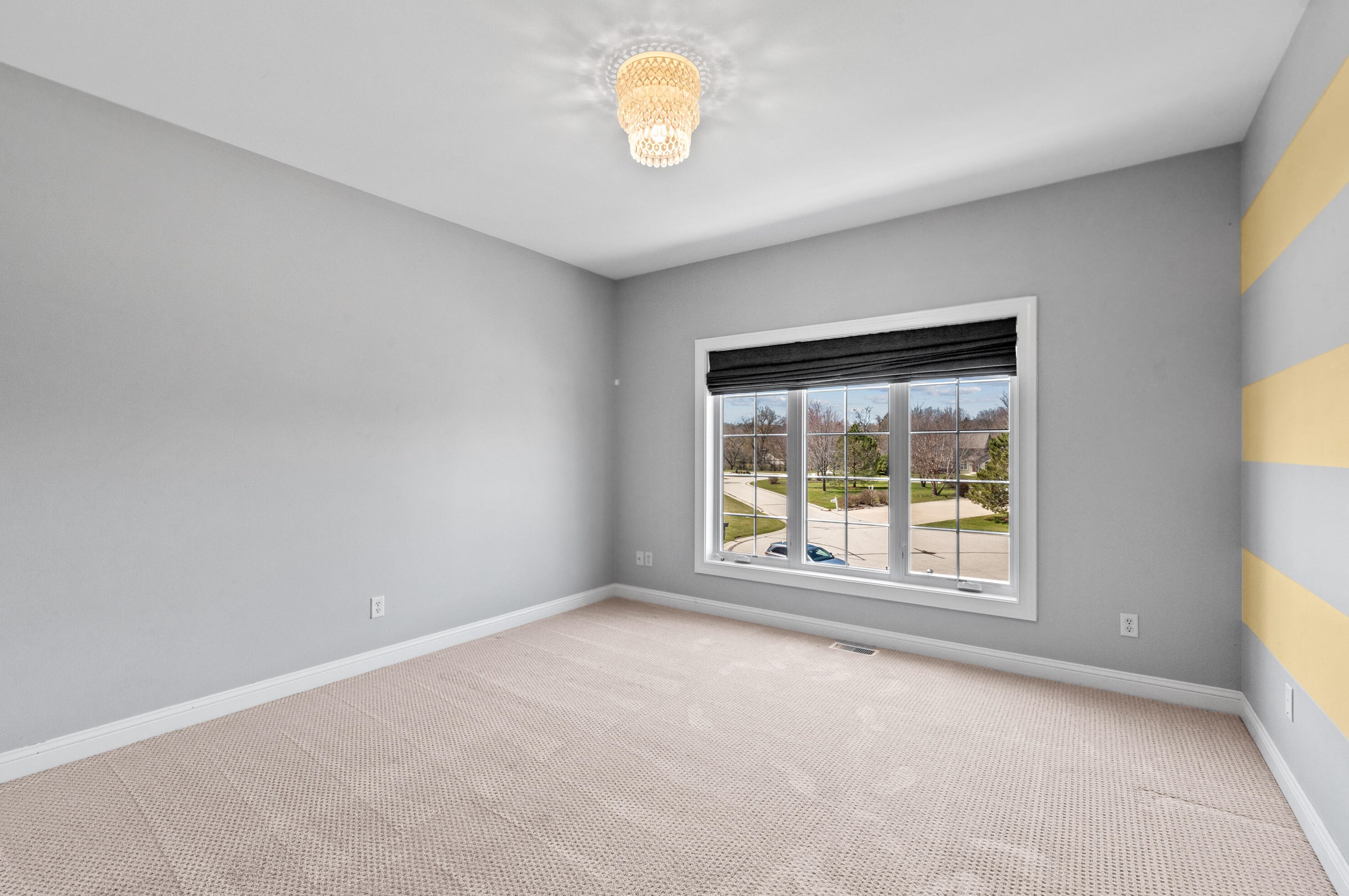 15785 Choctaw Trl, Brookfield WI  53005-5596 exterior