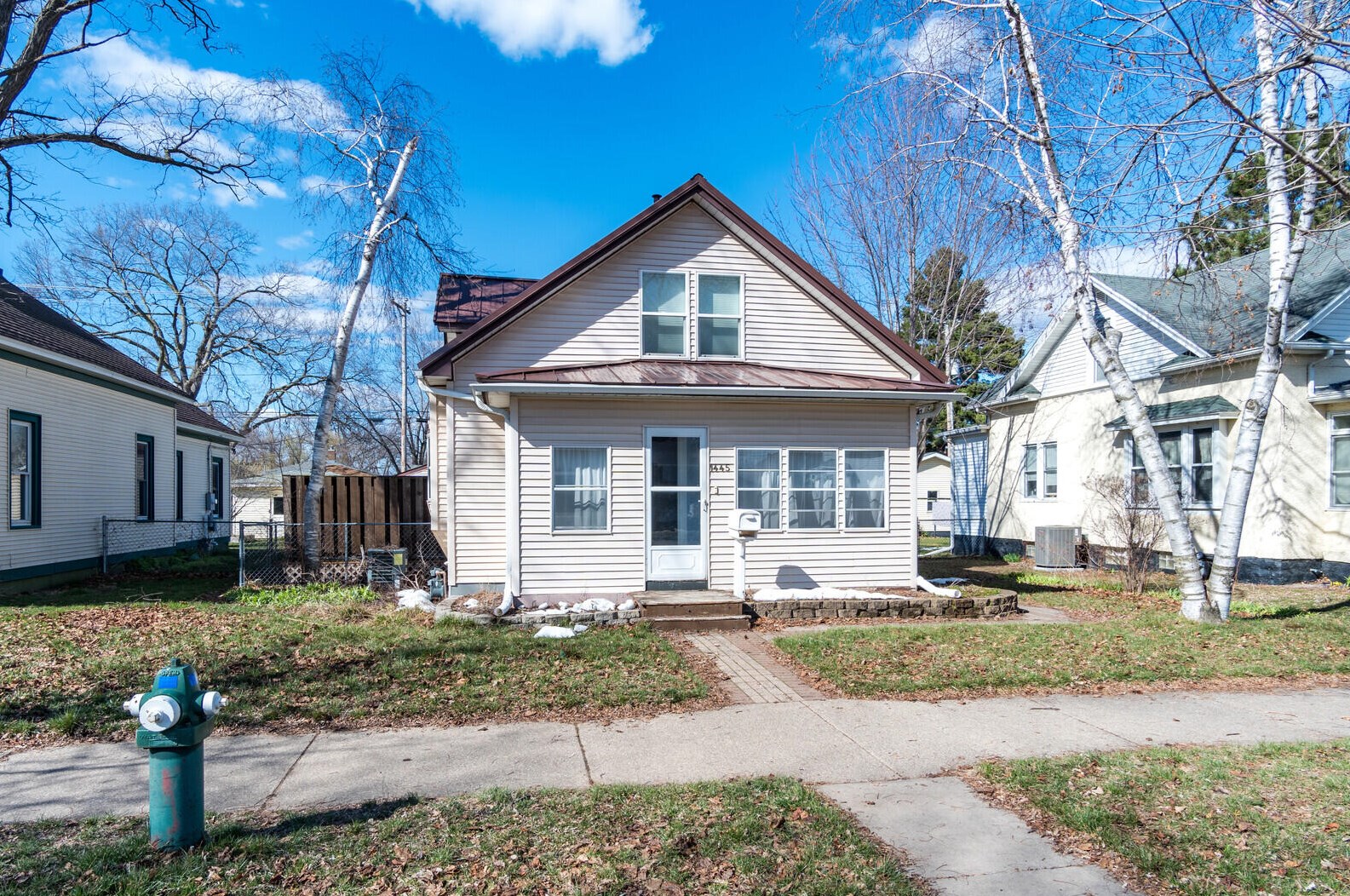 1445 Redfield St, La Crosse WI  54601-5741 exterior