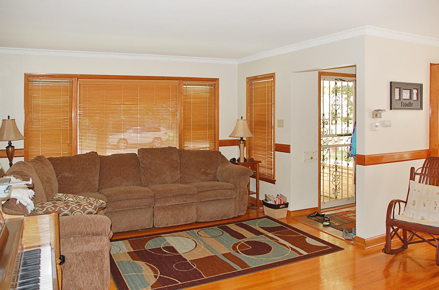 3363 93rd St, Milwaukee WI  53222-3512 exterior