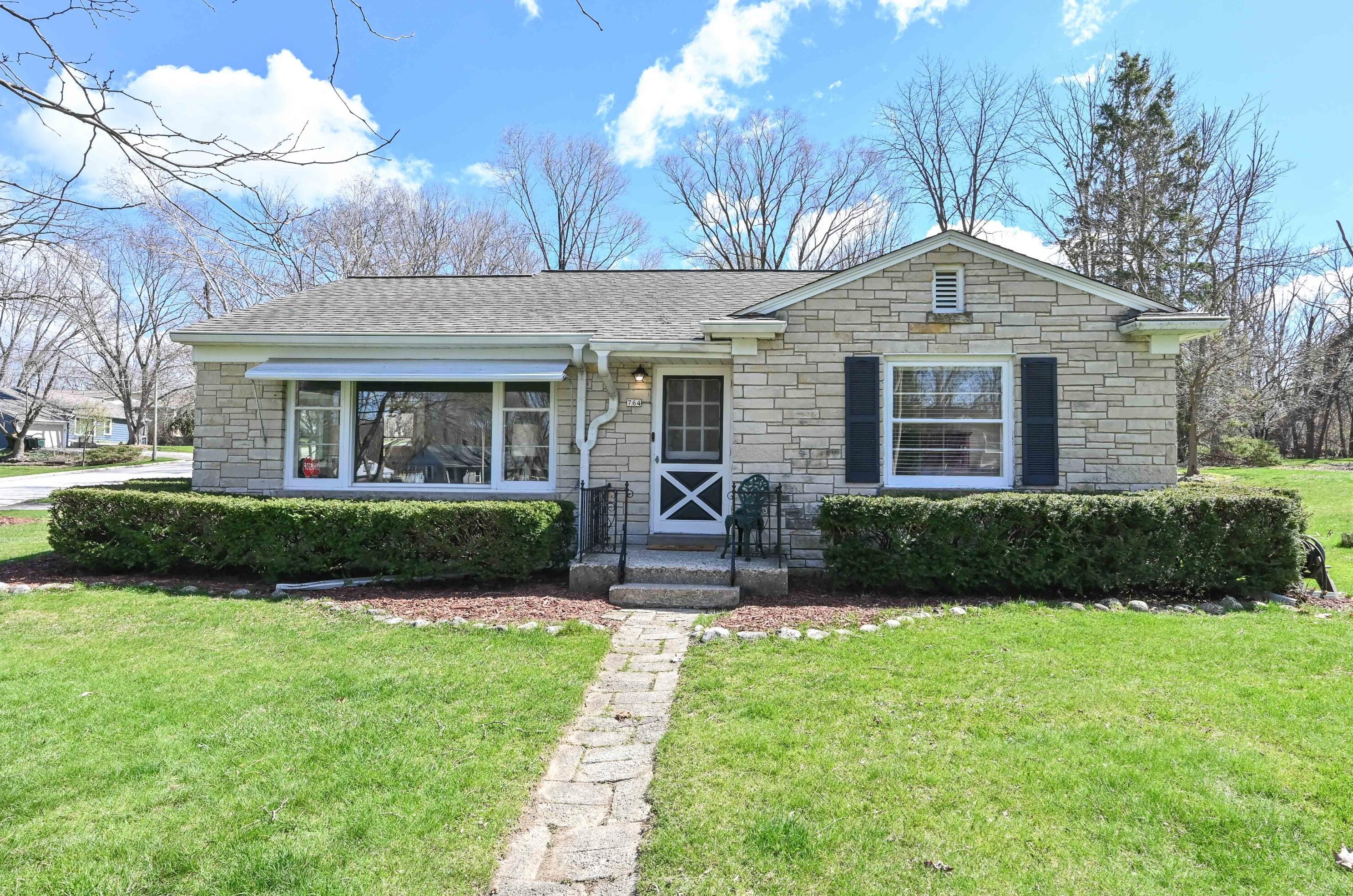 764 119, Milwaukee WI 53226-3626 exterior