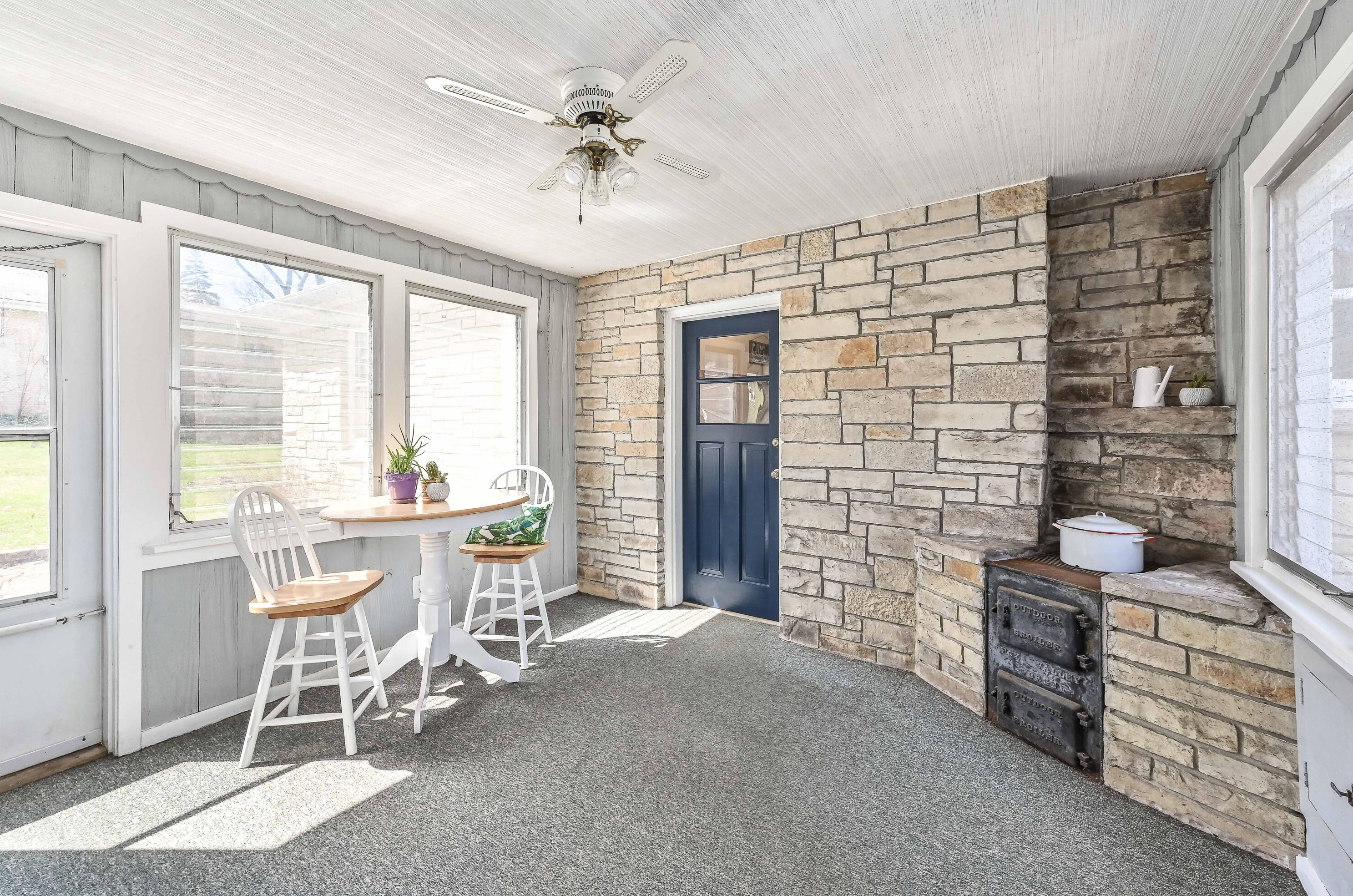 764 119, Milwaukee WI 53226-3626 exterior