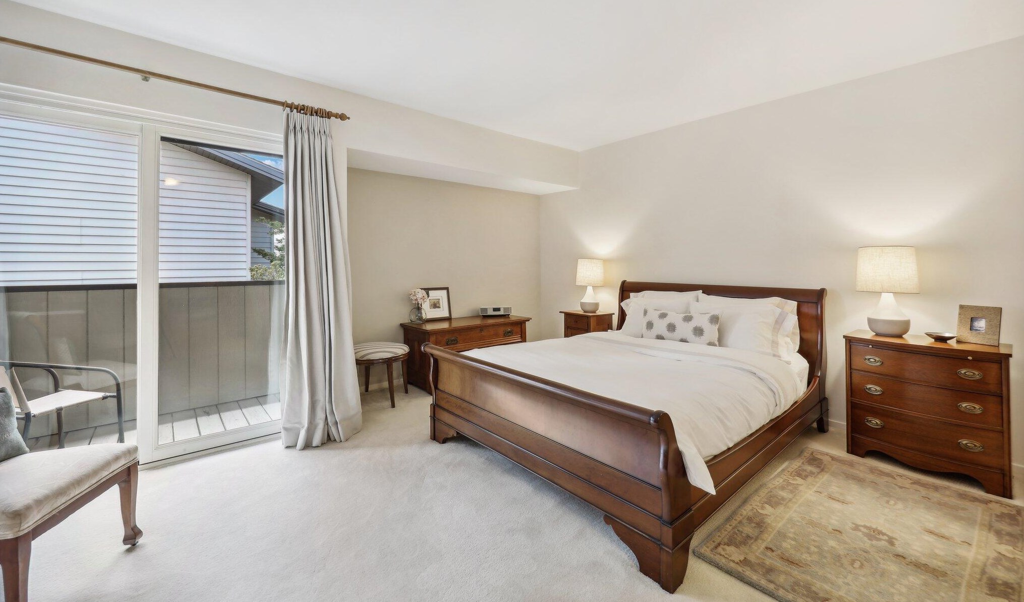 9203 70, Milwaukee WI 53223-2151 exterior