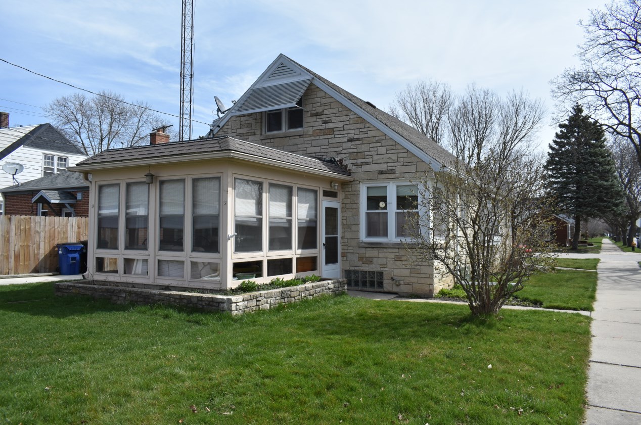 2800 Green St, Racine, WI 53402