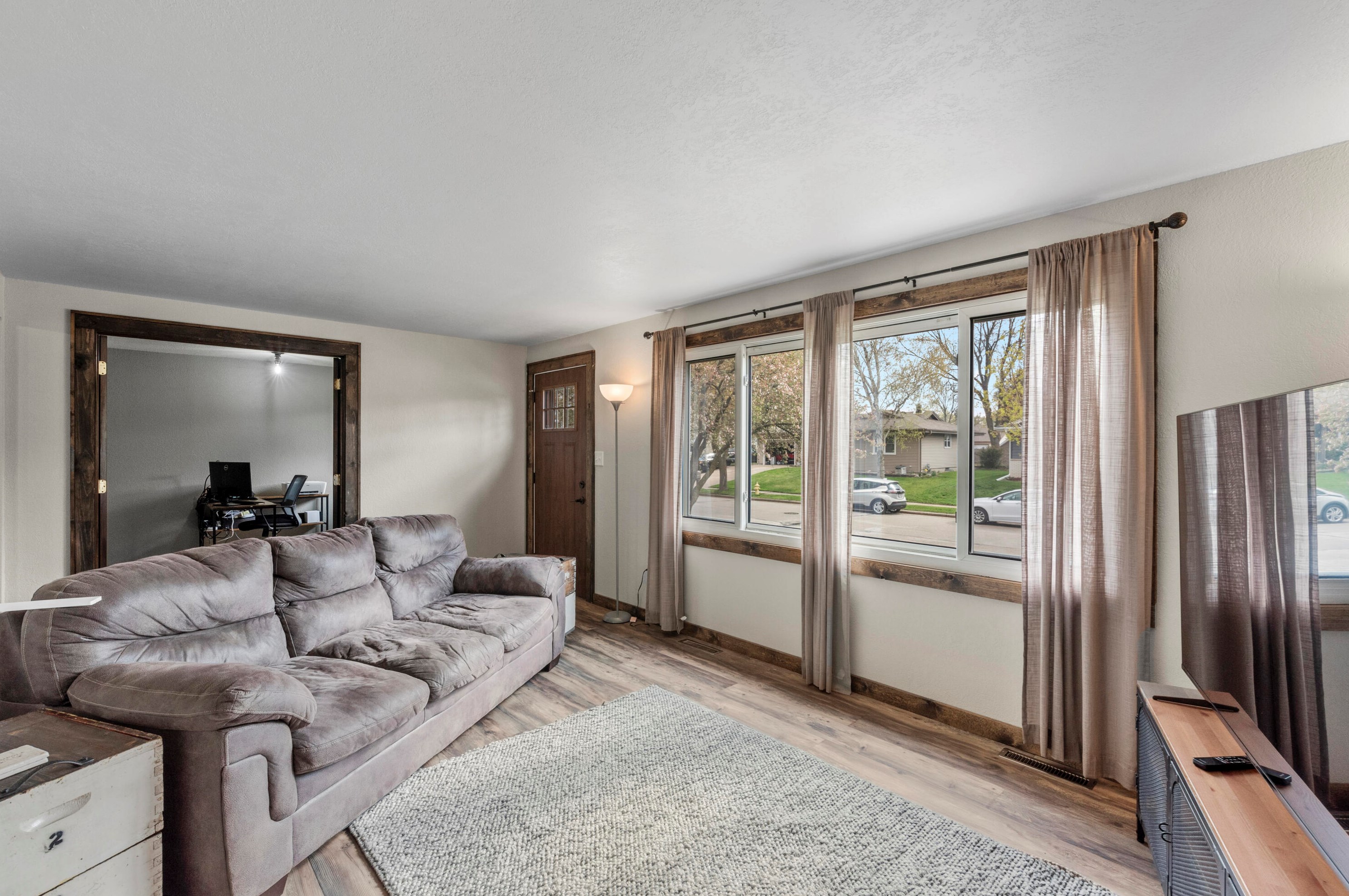 1814 Haymarket Rd, Waukesha, WI 53189-7108