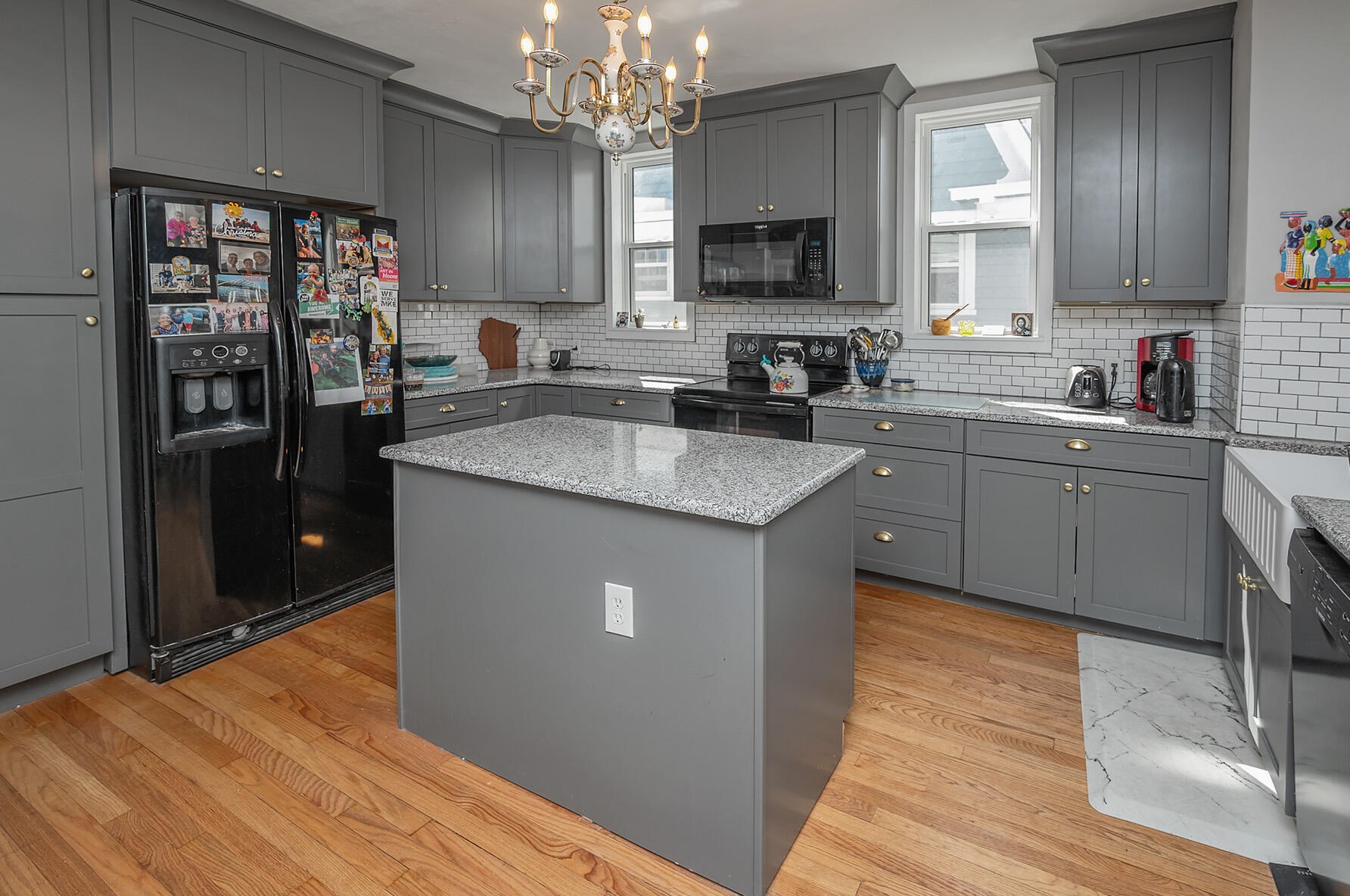 3467 Maryland Ave, Milwaukee WI  53211-2904 exterior