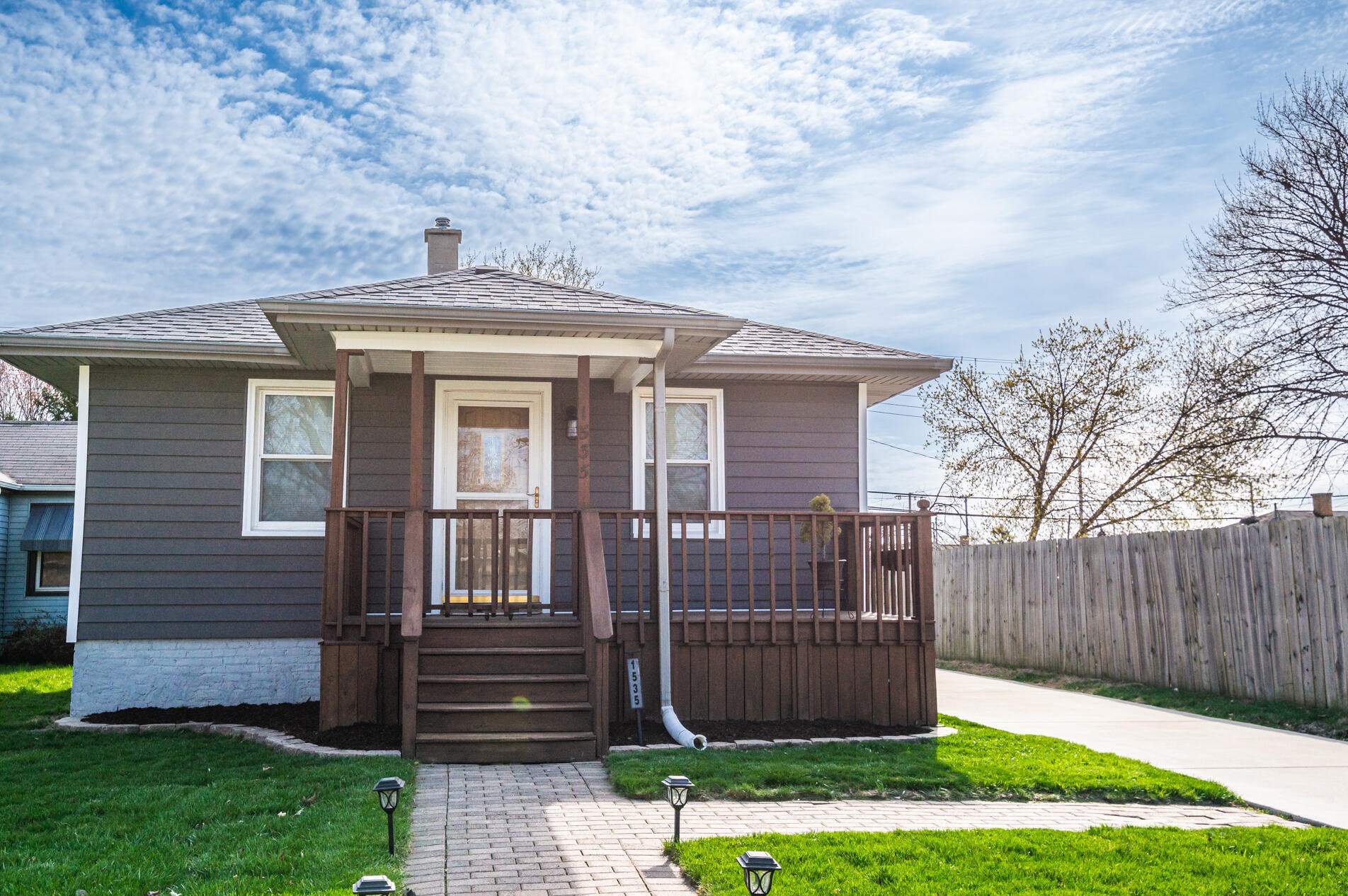 1535 Russet St, Racine, WI 53405