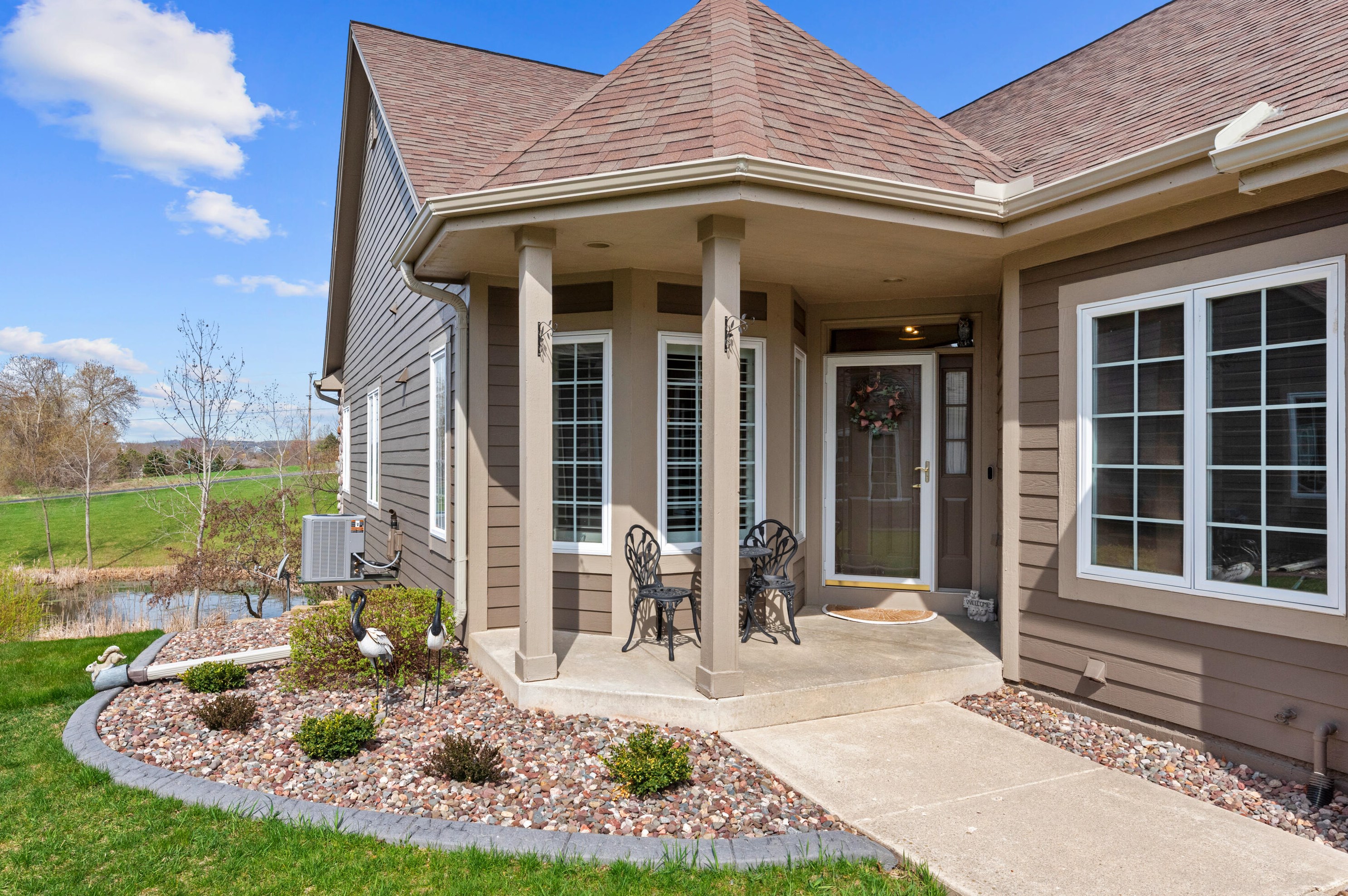 2810 Glen Ivy Dr, West Bend, WI 53090-1090