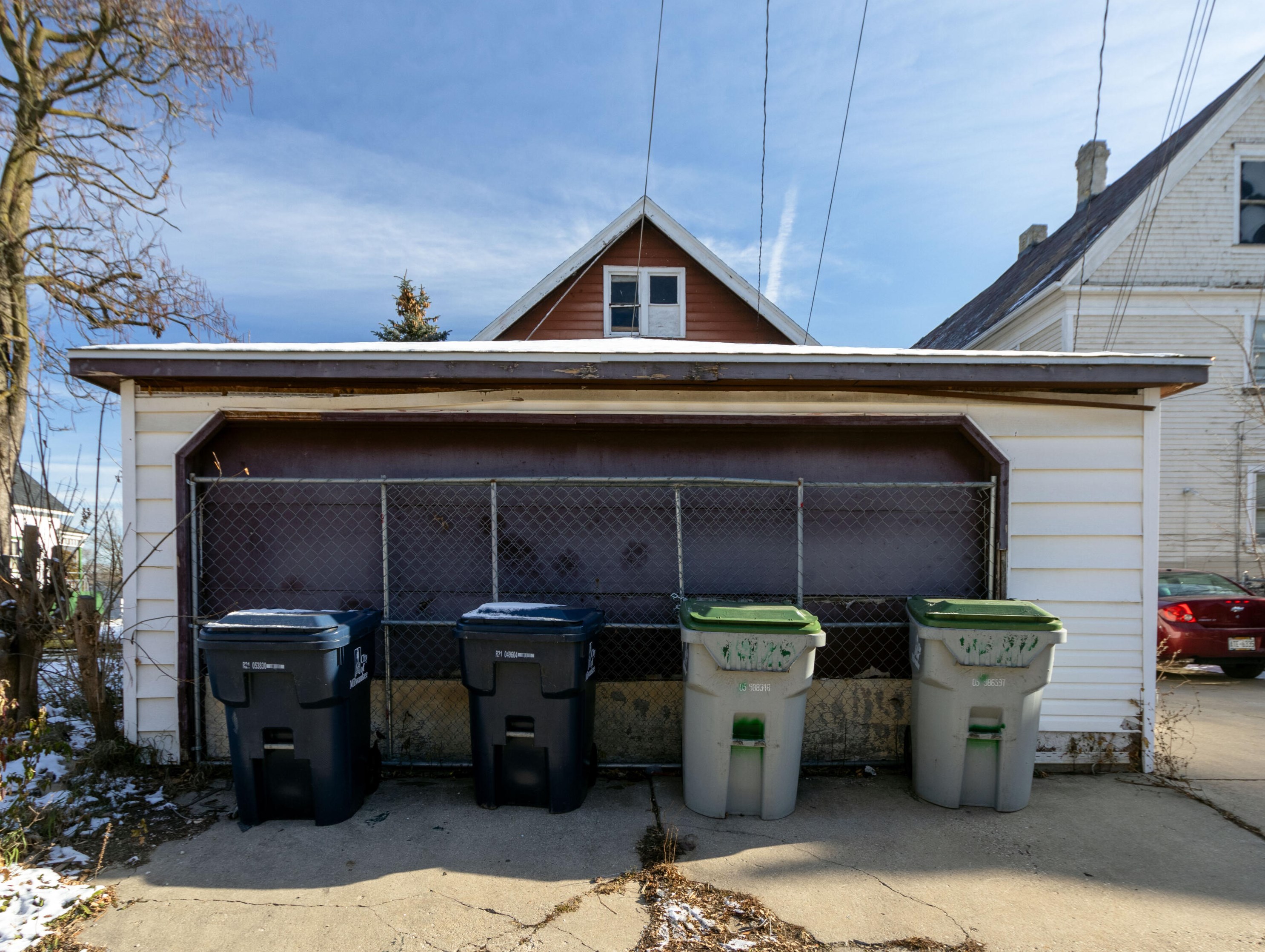 1925 27th St, Milwaukee WI  53208-1501 exterior