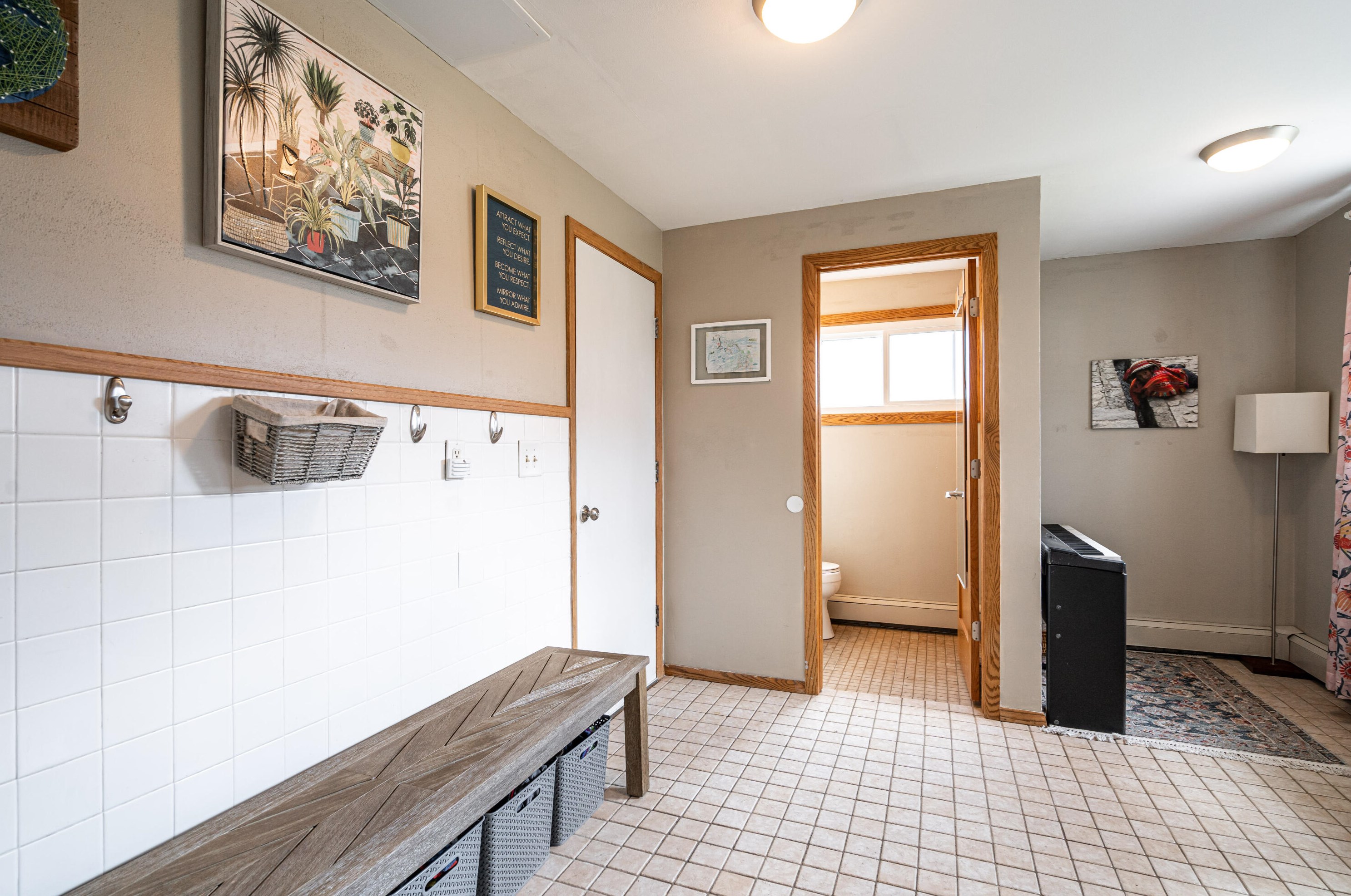 11907 Ohio Ave, Milwaukee WI 53207-2859 exterior