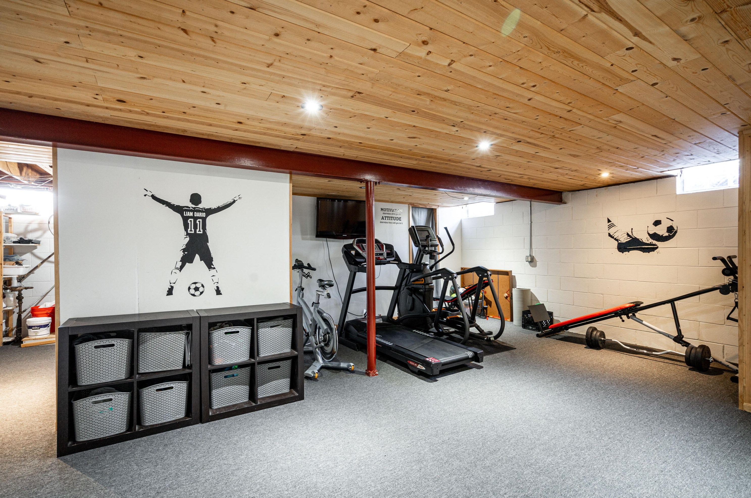 11907 Ohio Ave, Milwaukee WI 53207-2859 exterior