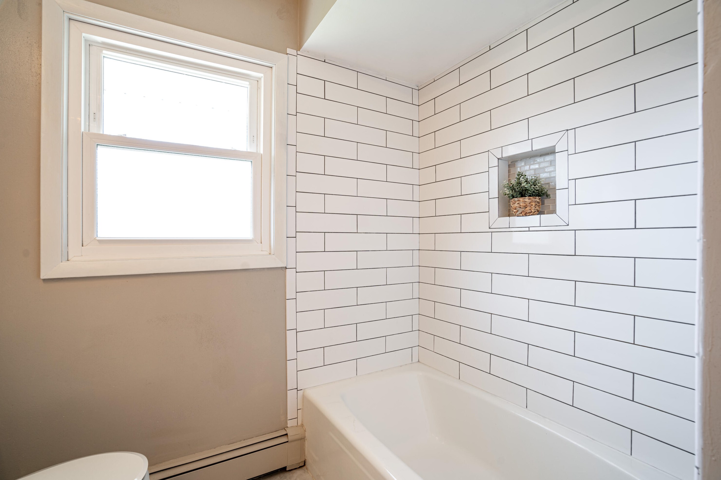 11907 Ohio Ave, Milwaukee WI 53207-2859 exterior