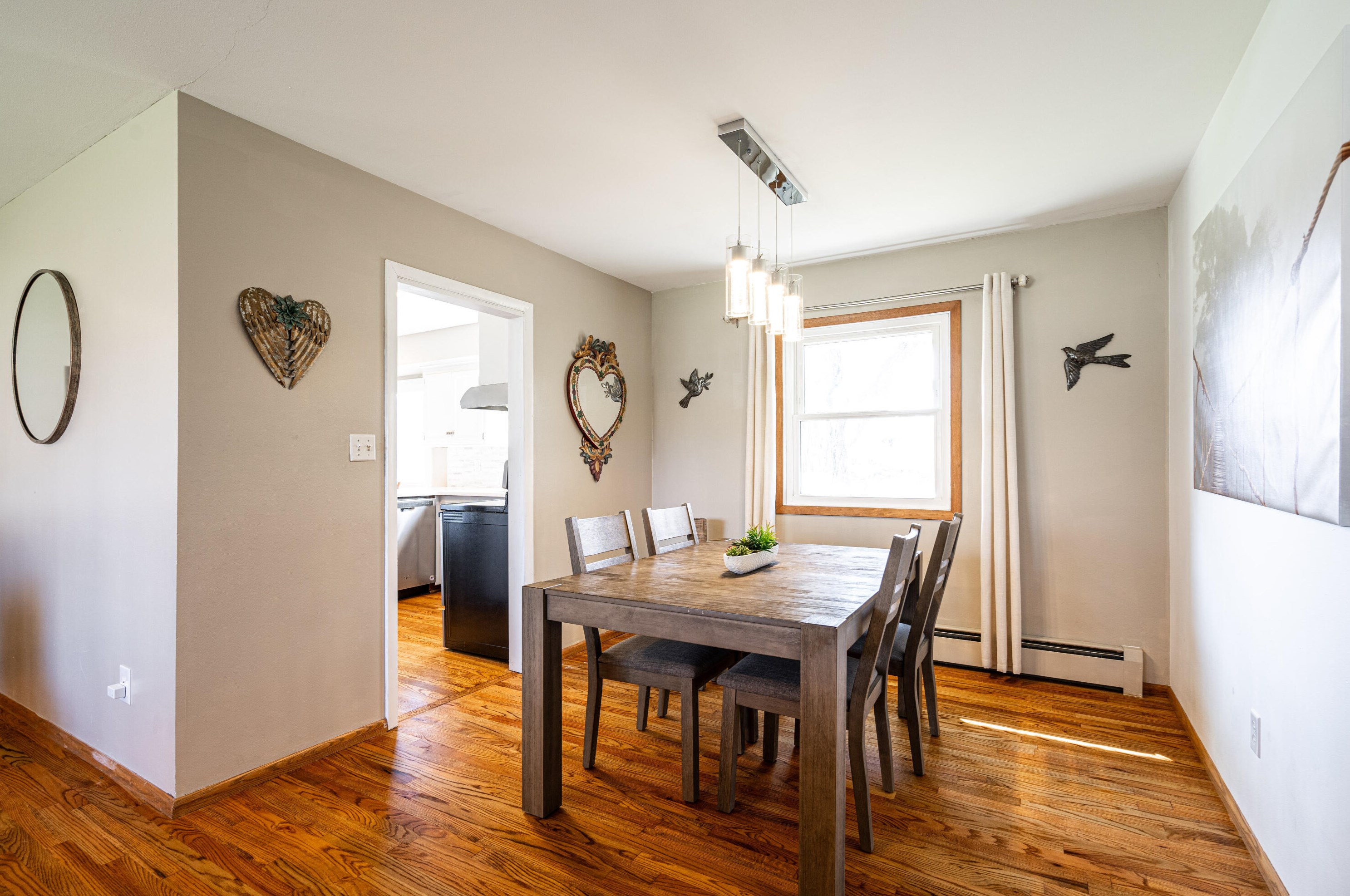 11907 Ohio Ave, Milwaukee WI 53207-2859 exterior