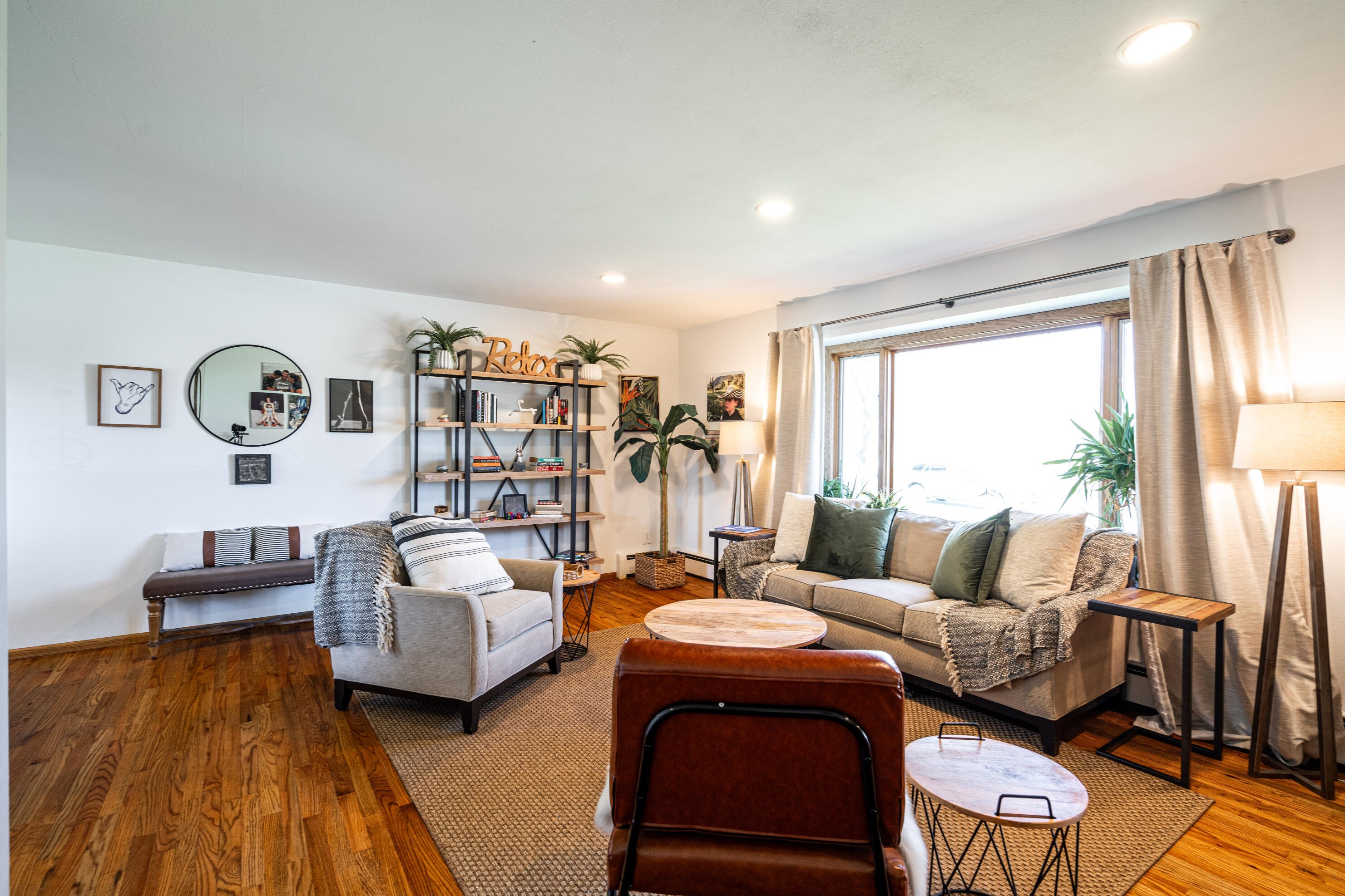 11907 Ohio Ave, Milwaukee WI 53207-2859 exterior