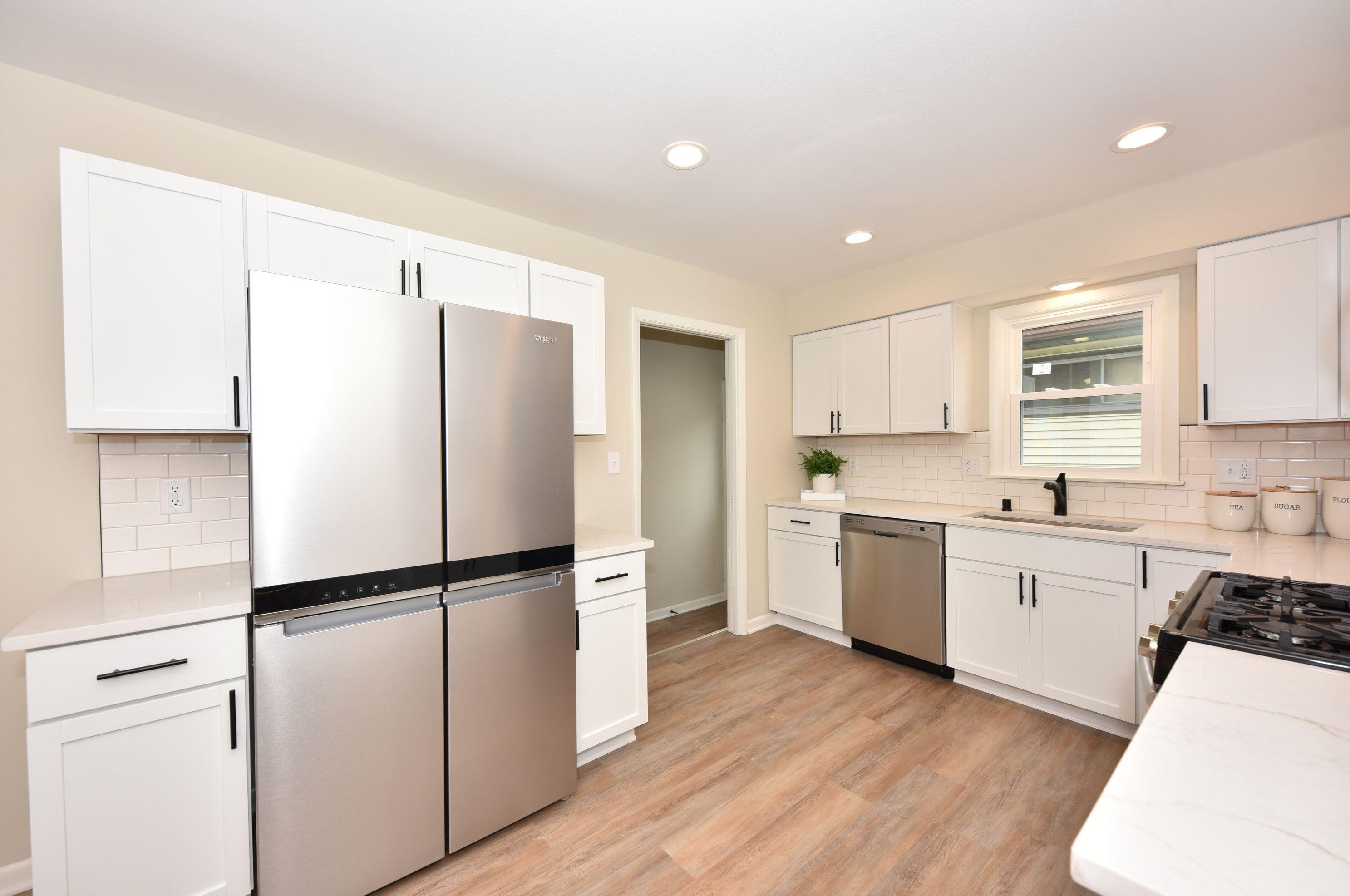 6511 Morgan Ave, Milwaukee, WI 53220-1319