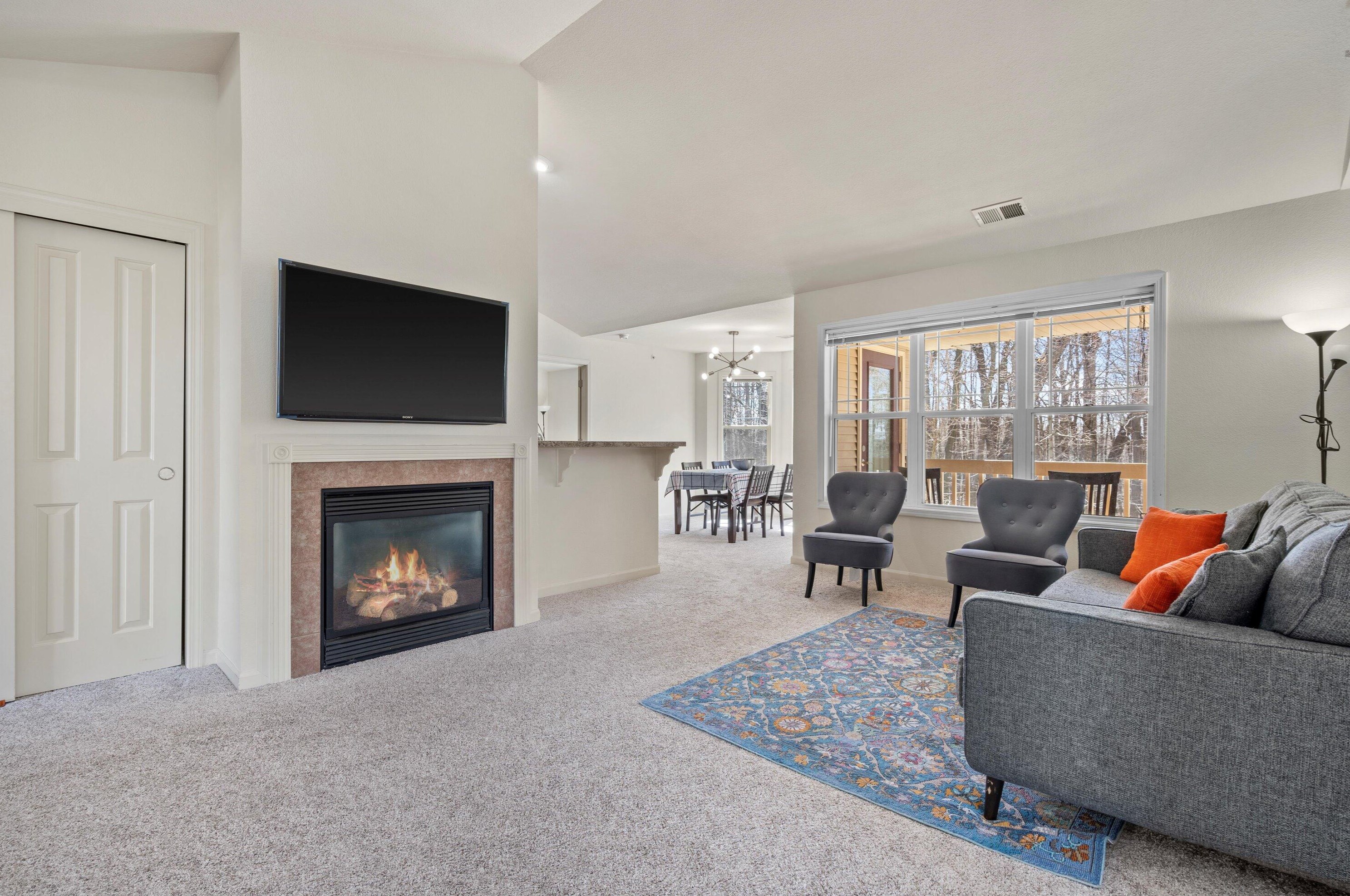 5373 Cobblestone Way, Hales Corners, WI 53132-7525