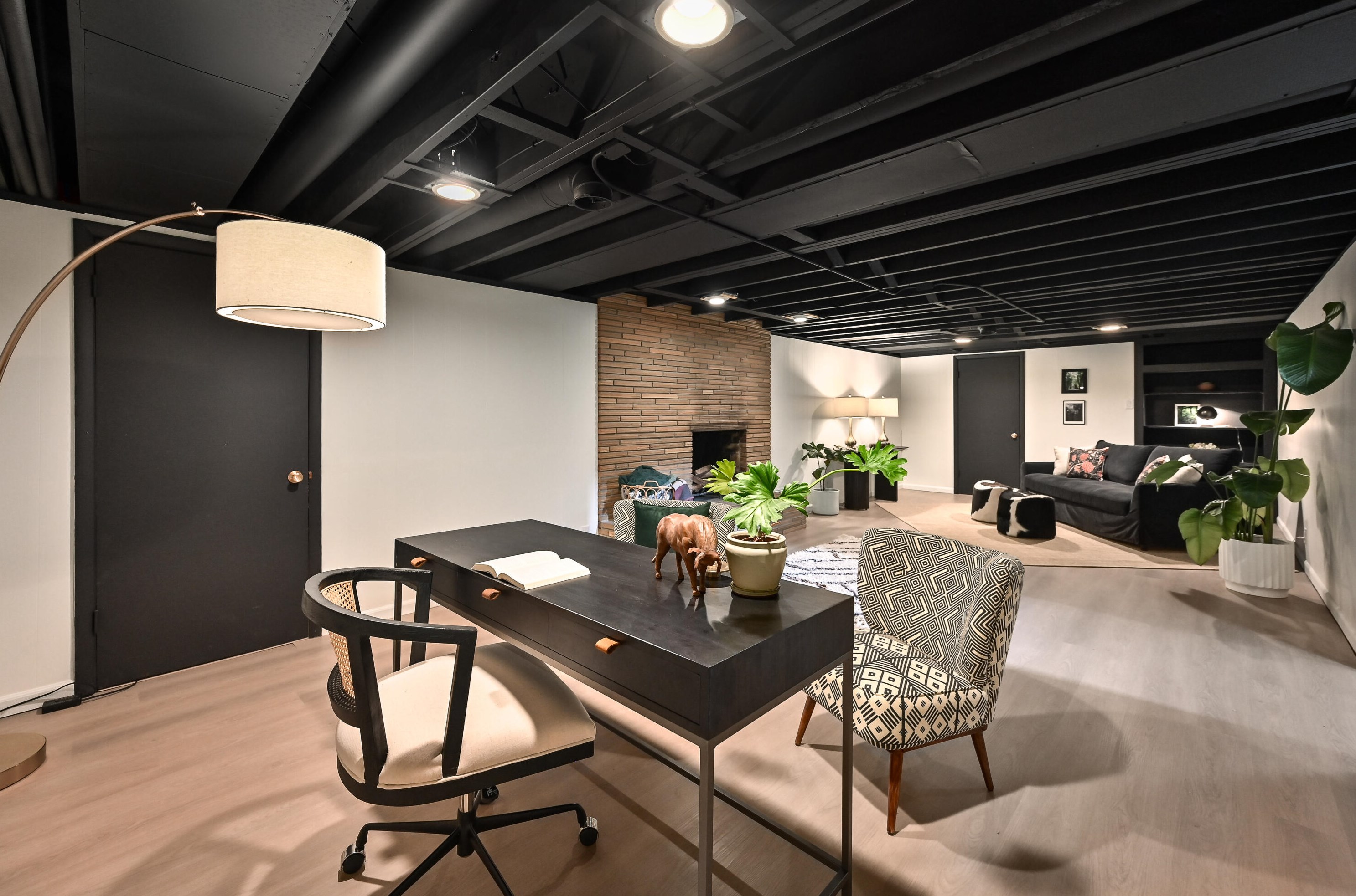 3213 104, Milwaukee WI 53222-3323 exterior