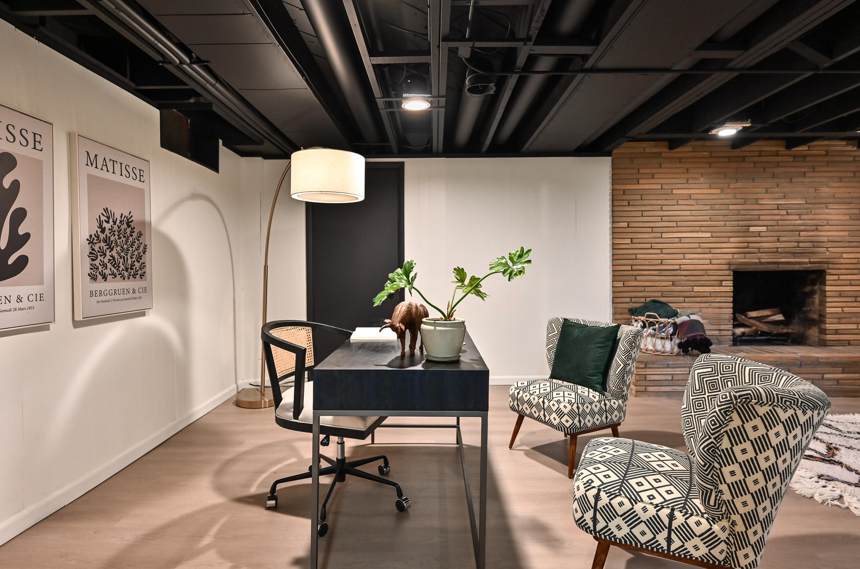 3213 104, Milwaukee WI 53222-3323 exterior