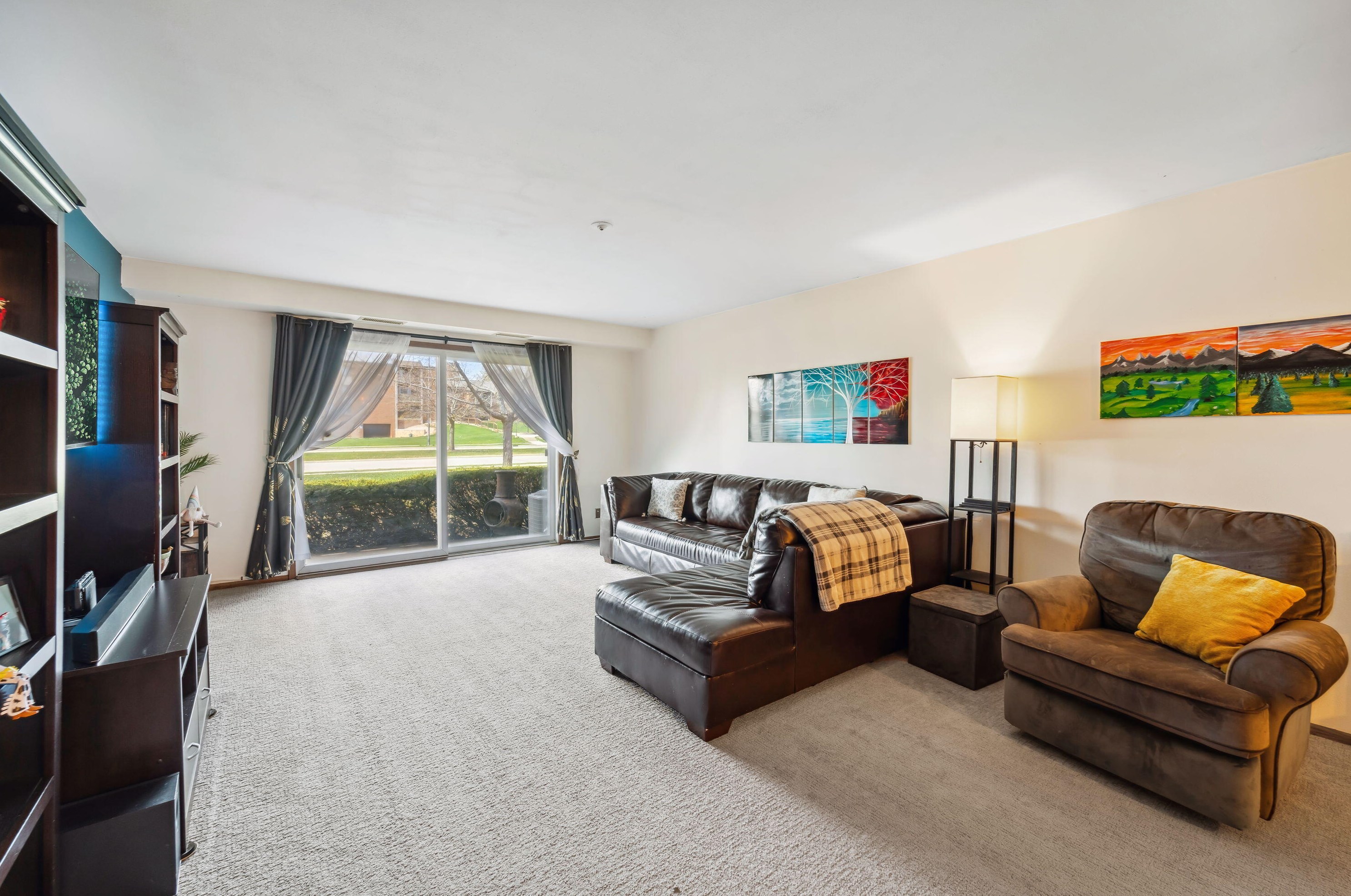 8900 Park Plaza Ct, Milwaukee, WI 53223-2169