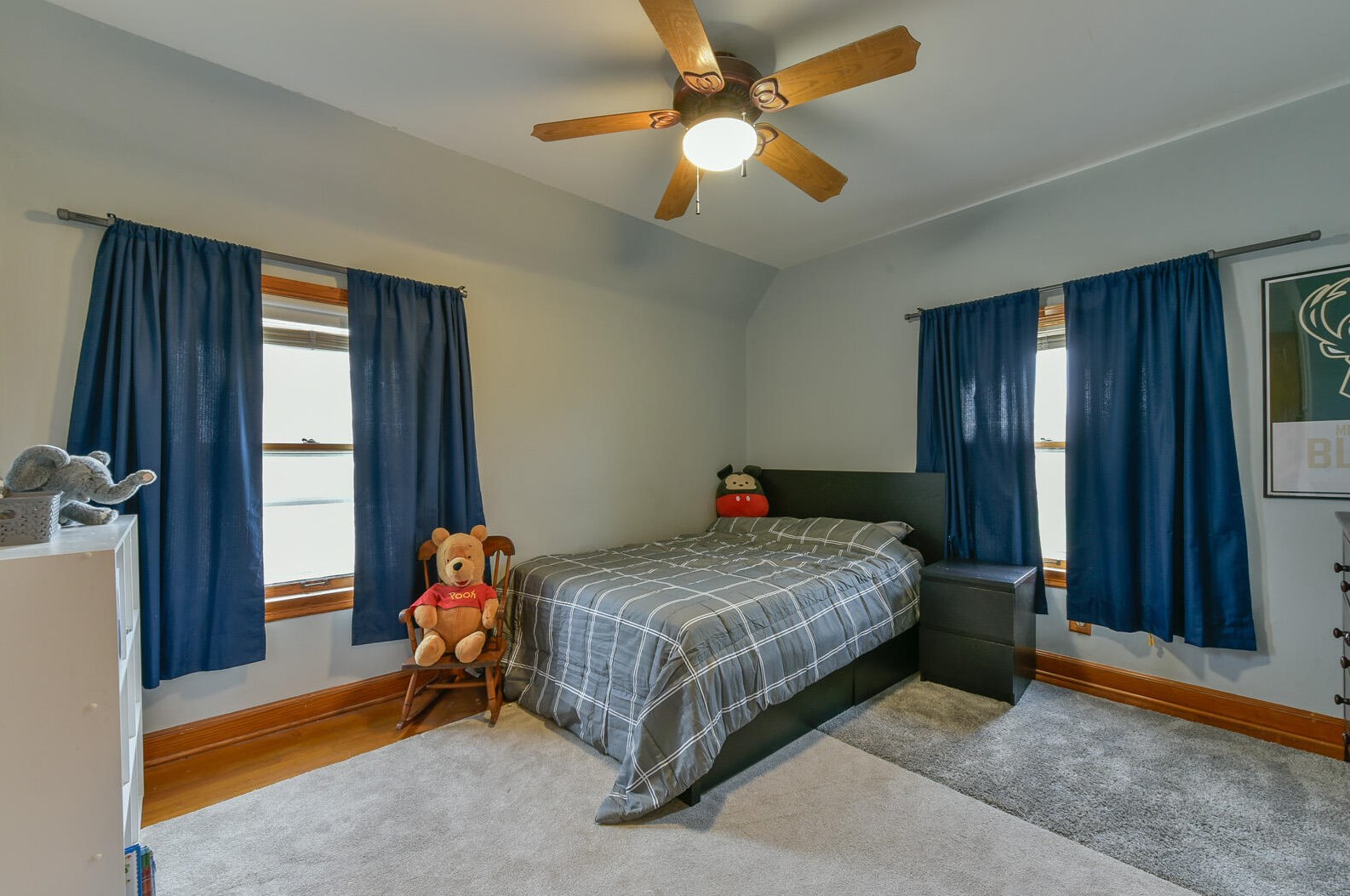 4947 Vollmer Ave, Milwaukee WI 53219-4552 exterior