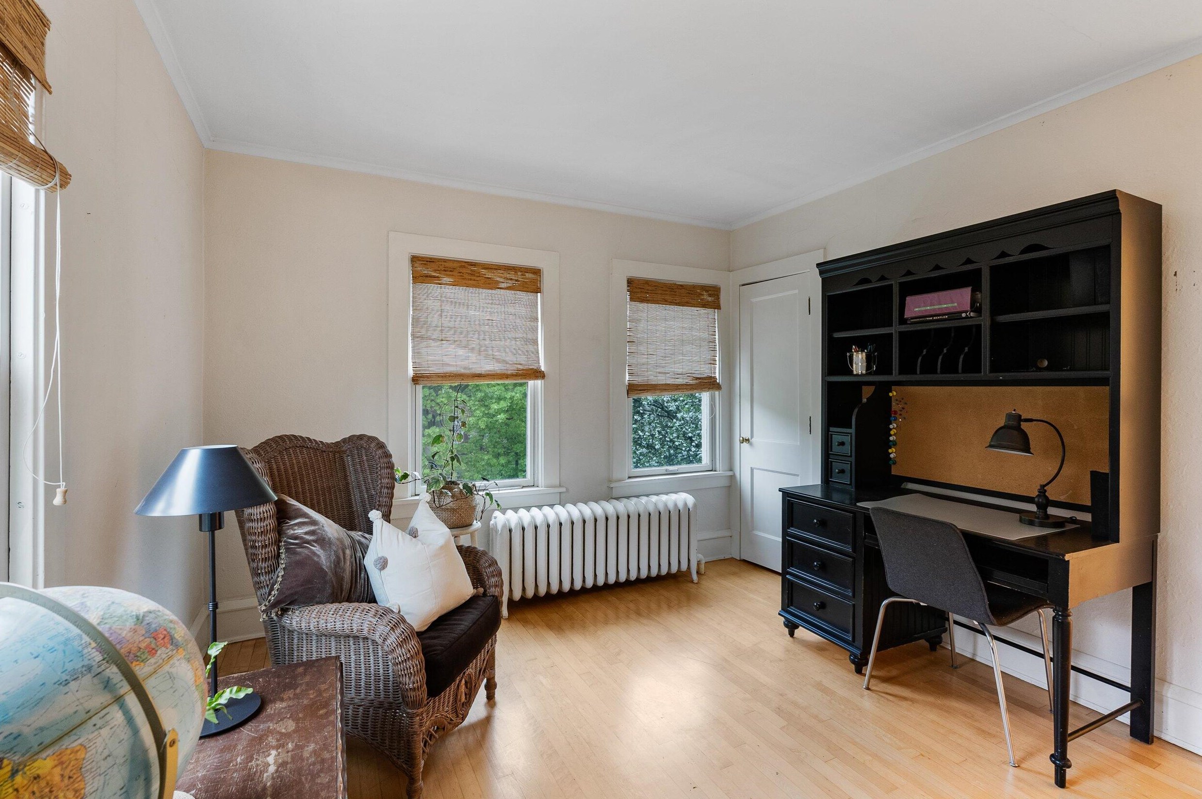 3467 Hackett Ave, Milwaukee WI 53211-2638 exterior