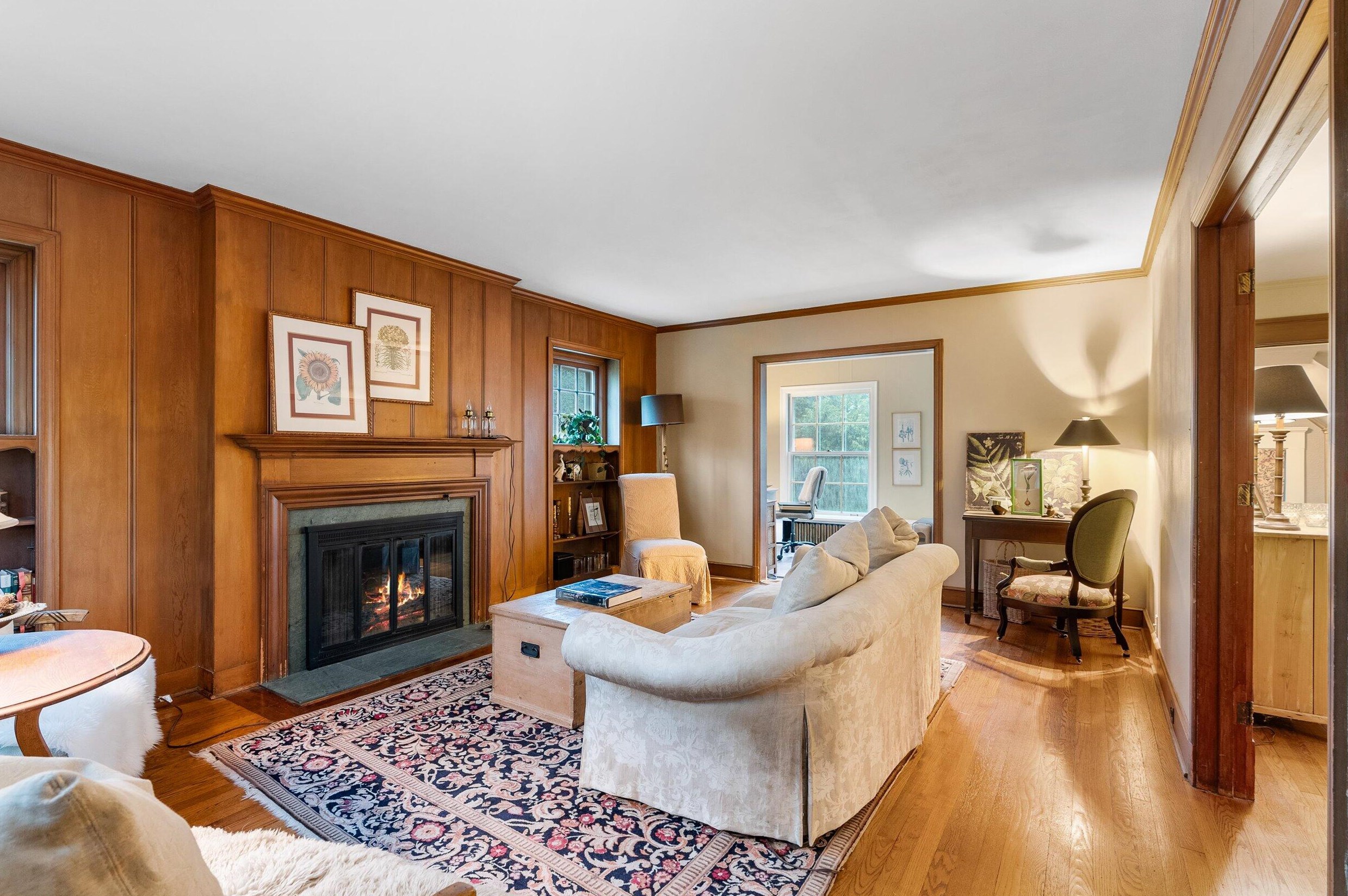 3467 Hackett Ave, Milwaukee WI 53211-2638 exterior