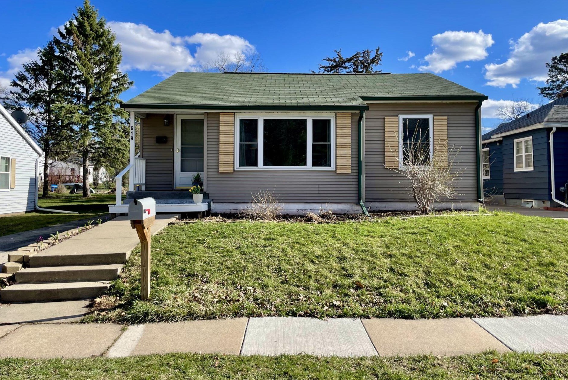 619 Independence St, Viroqua, WI 54665-1344