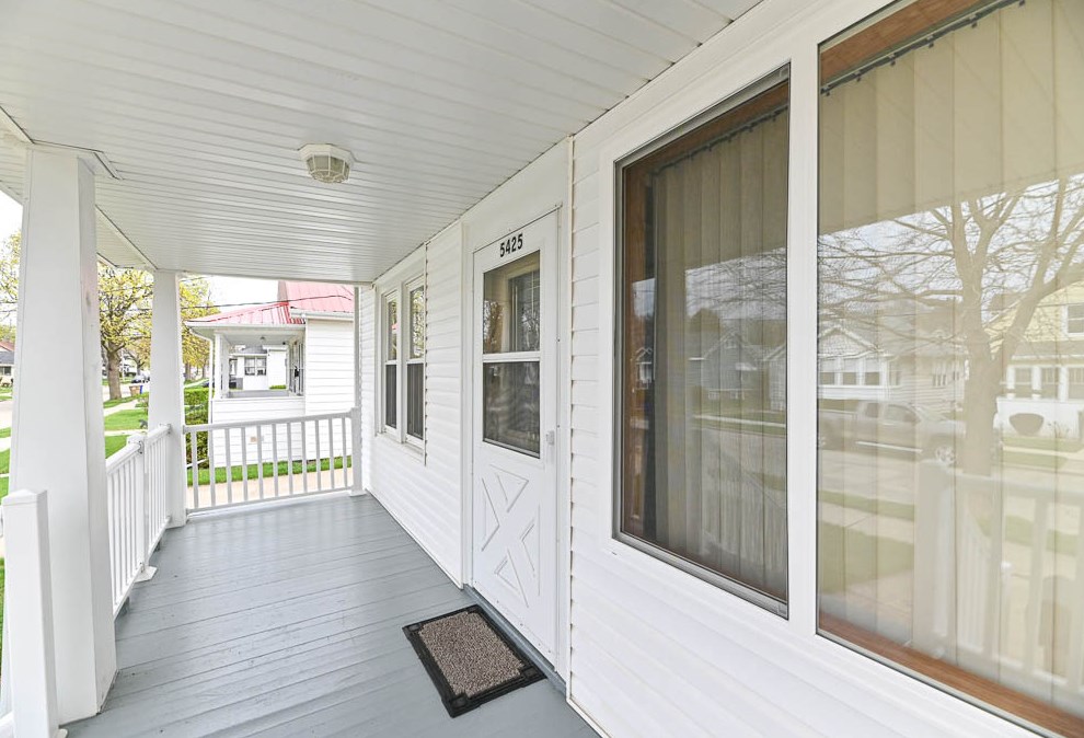 5425 34th Ave, Kenosha, WI 53144