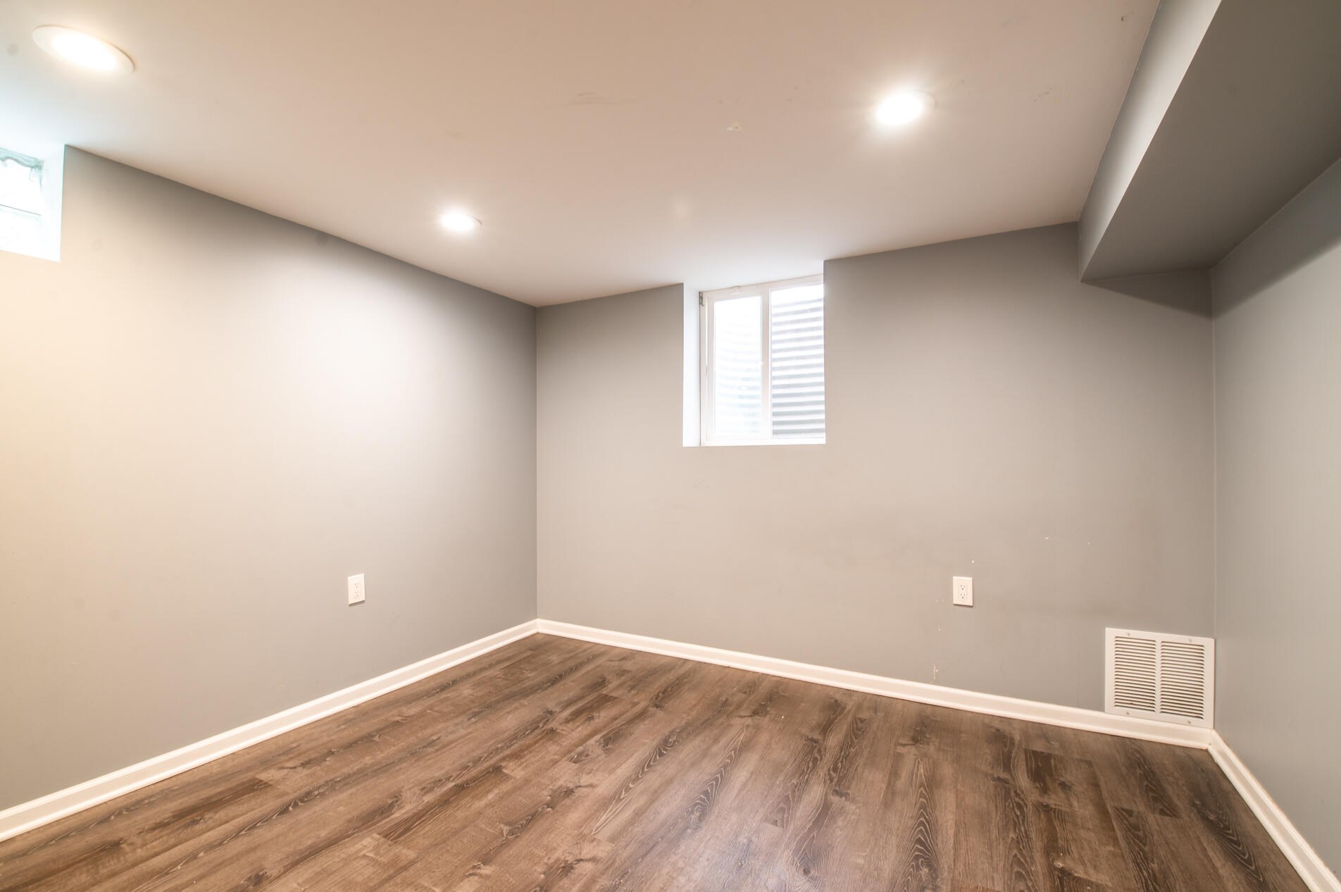 920 Illinois St, Racine WI 53405-2223 exterior