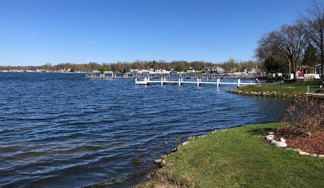 4211 Mulberry Ave, Delavan WI  53115-3320 exterior