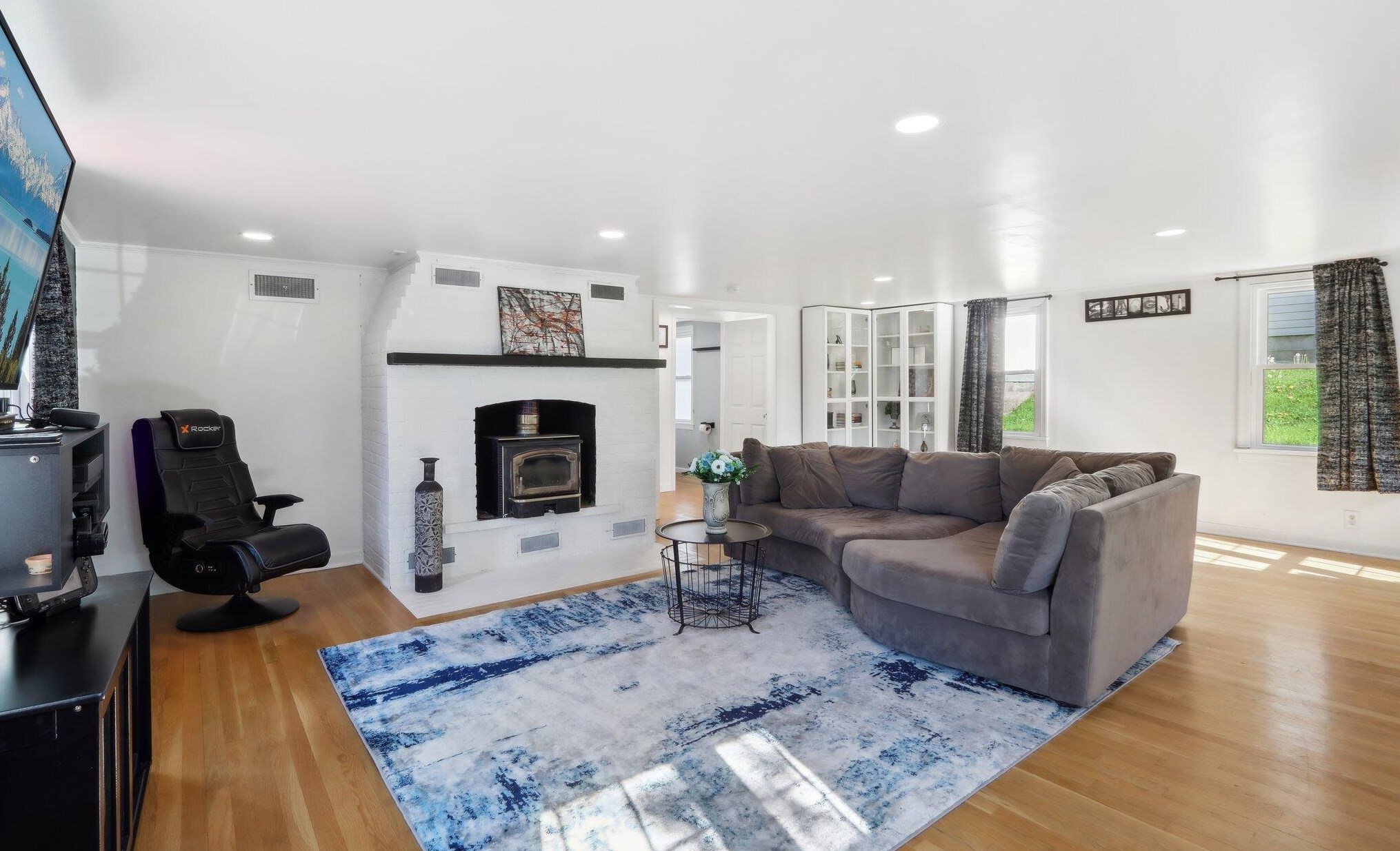 307 Garfield Ave, Port Washington, WI 53074-1714