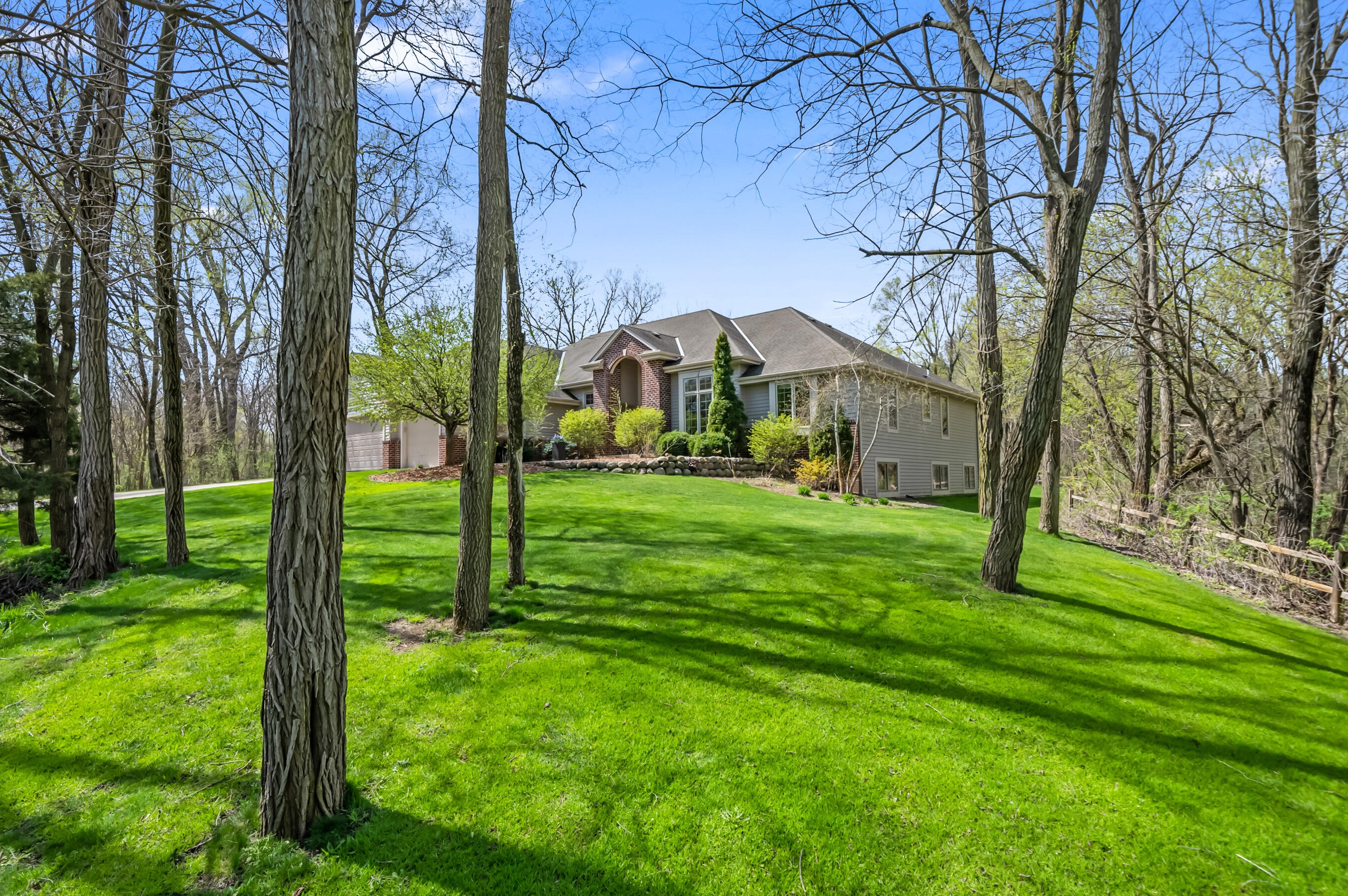 30810 Camelback Mountain Rd, Lyons, WI 53105-7916