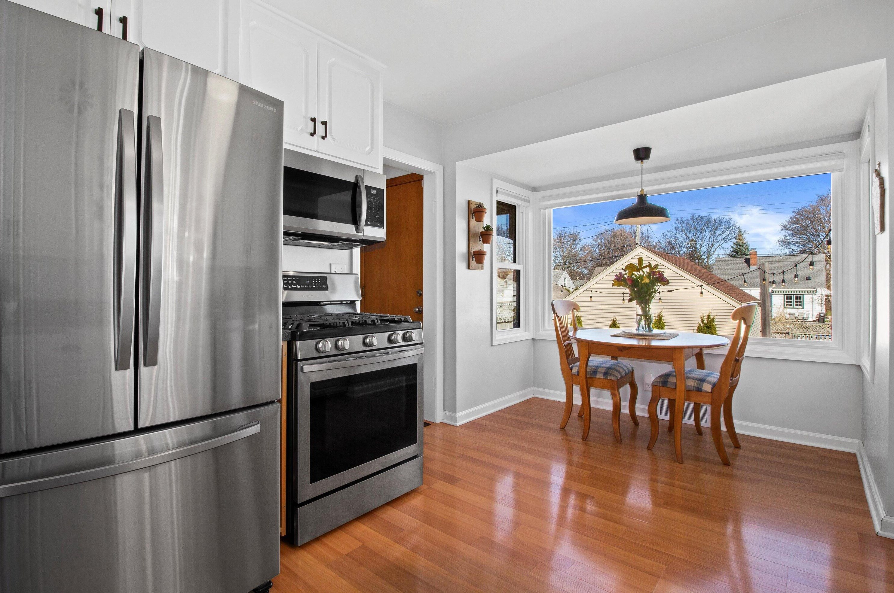 2936 80th St, Milwaukee WI  53219-2703 exterior