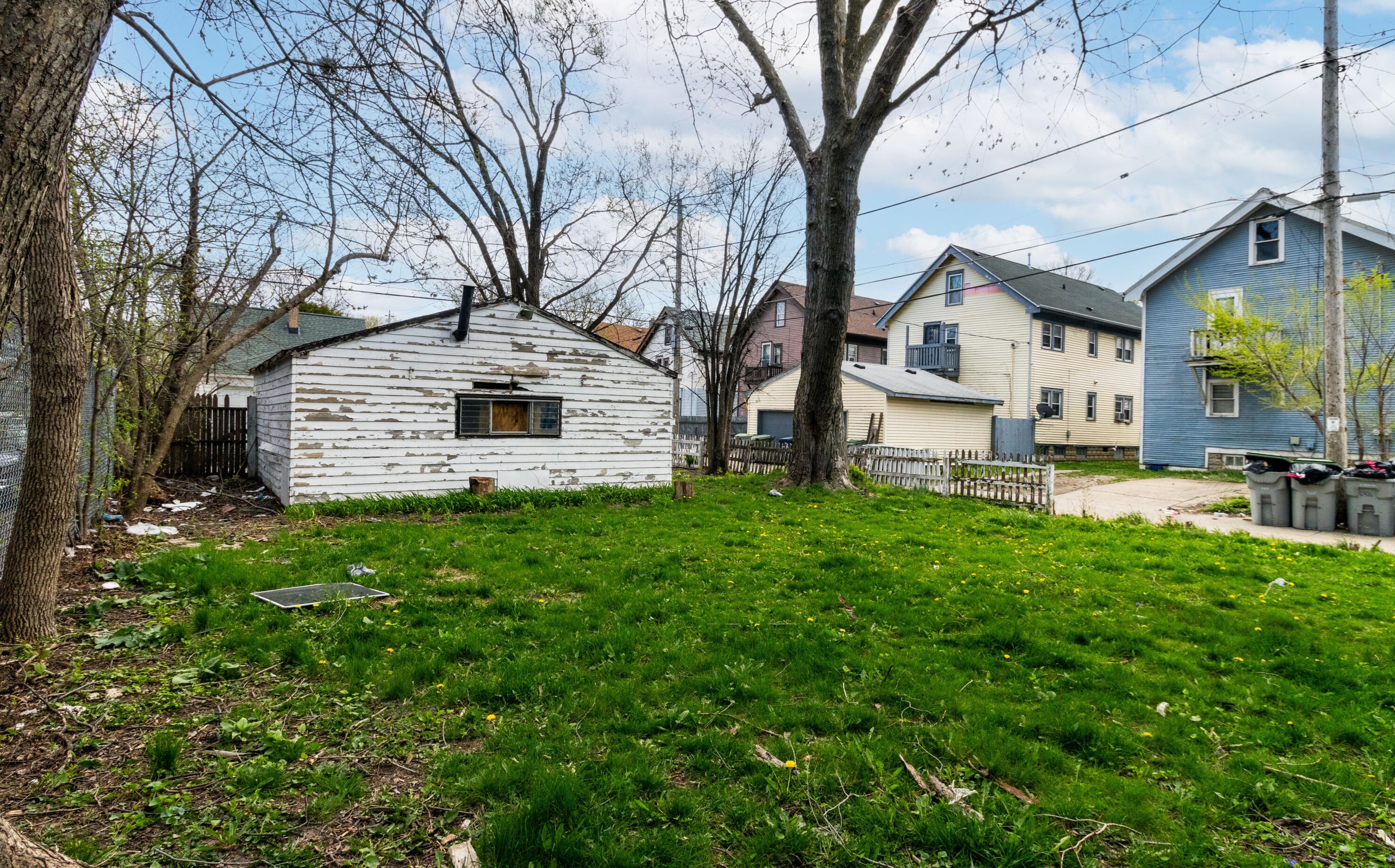 3916 30, Milwaukee WI 53216-2616 exterior