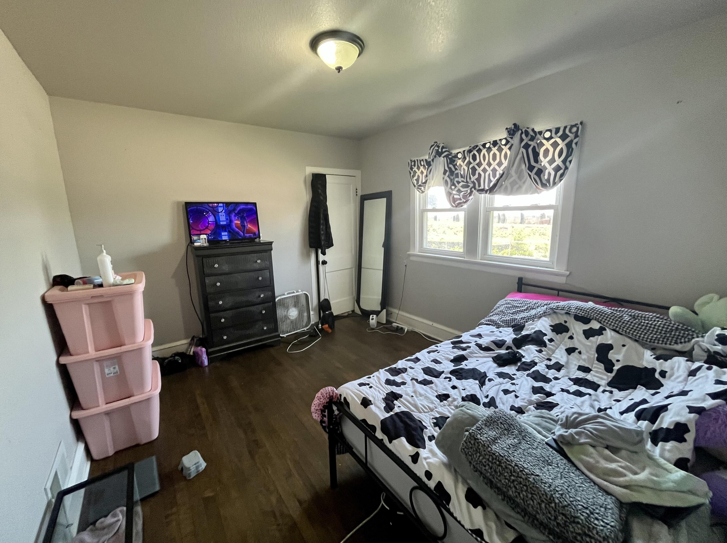 2926 Melvina St, Milwaukee WI 53216-2649 exterior