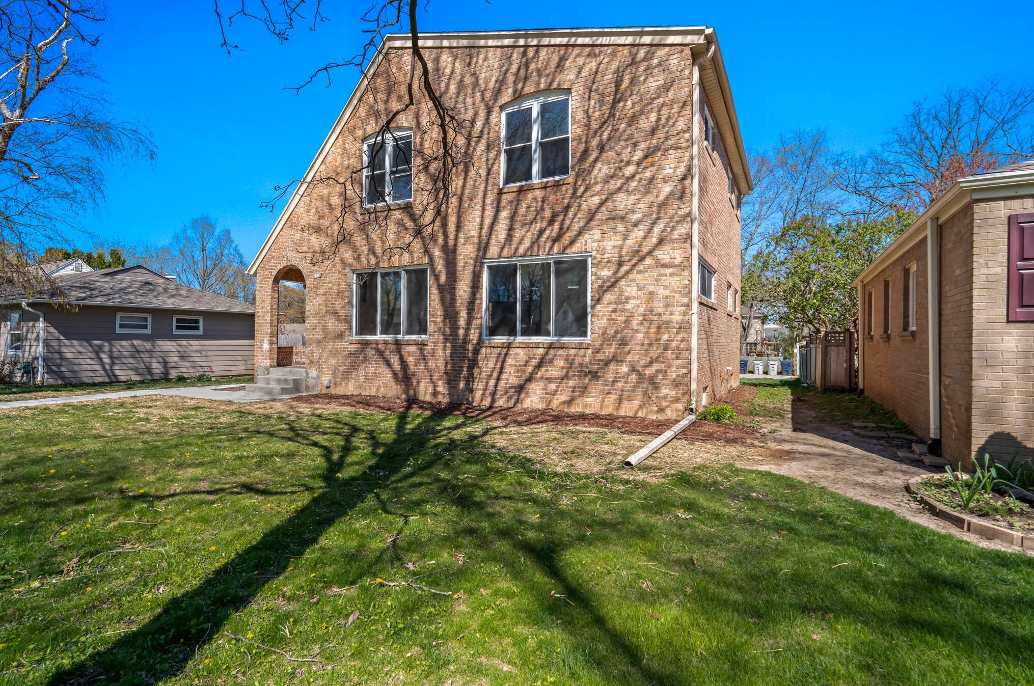2920 N 83rd St, Milwaukee, WI 53222