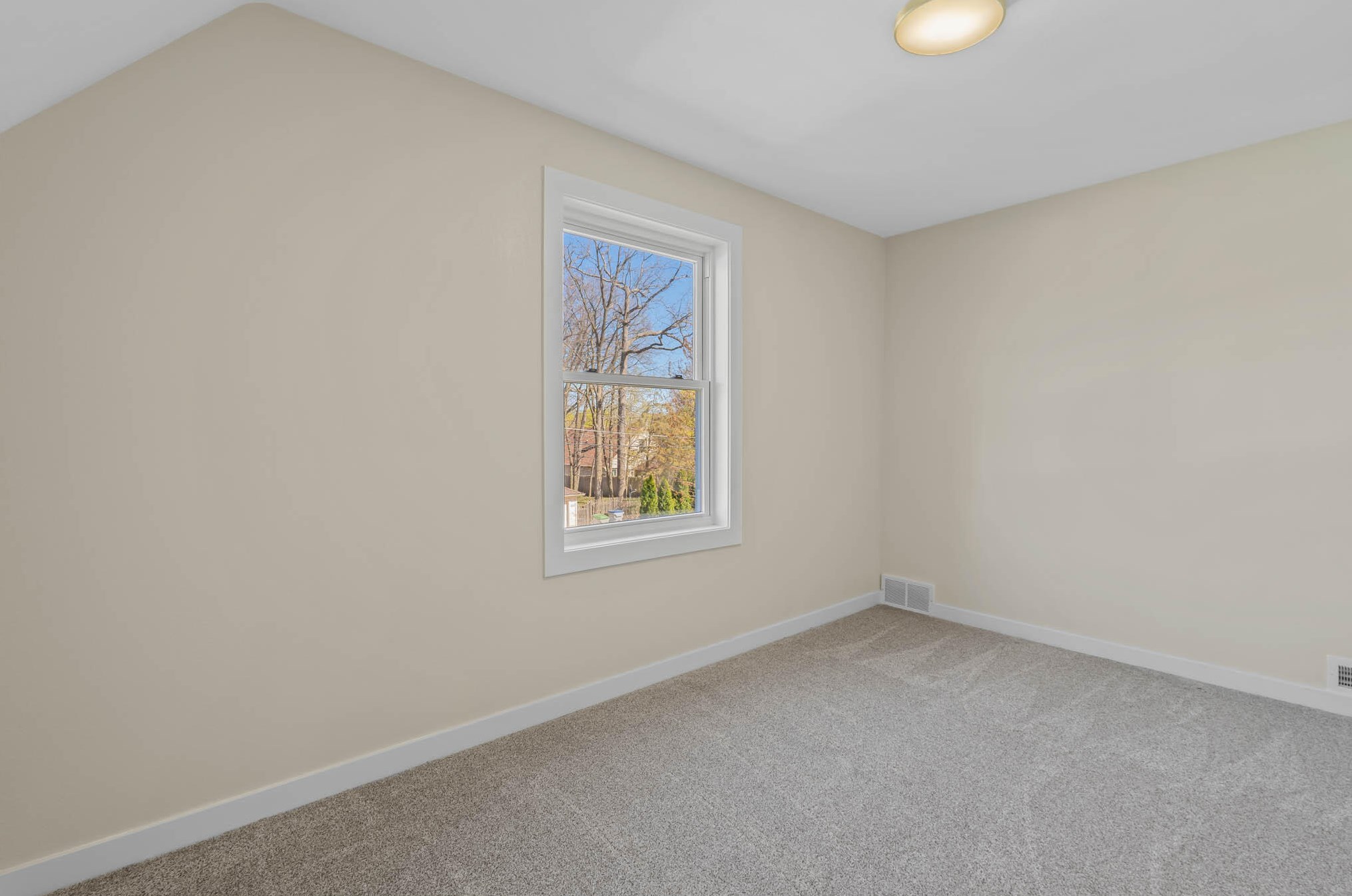 2920 83rd St, Milwaukee WI  53219-2712 exterior