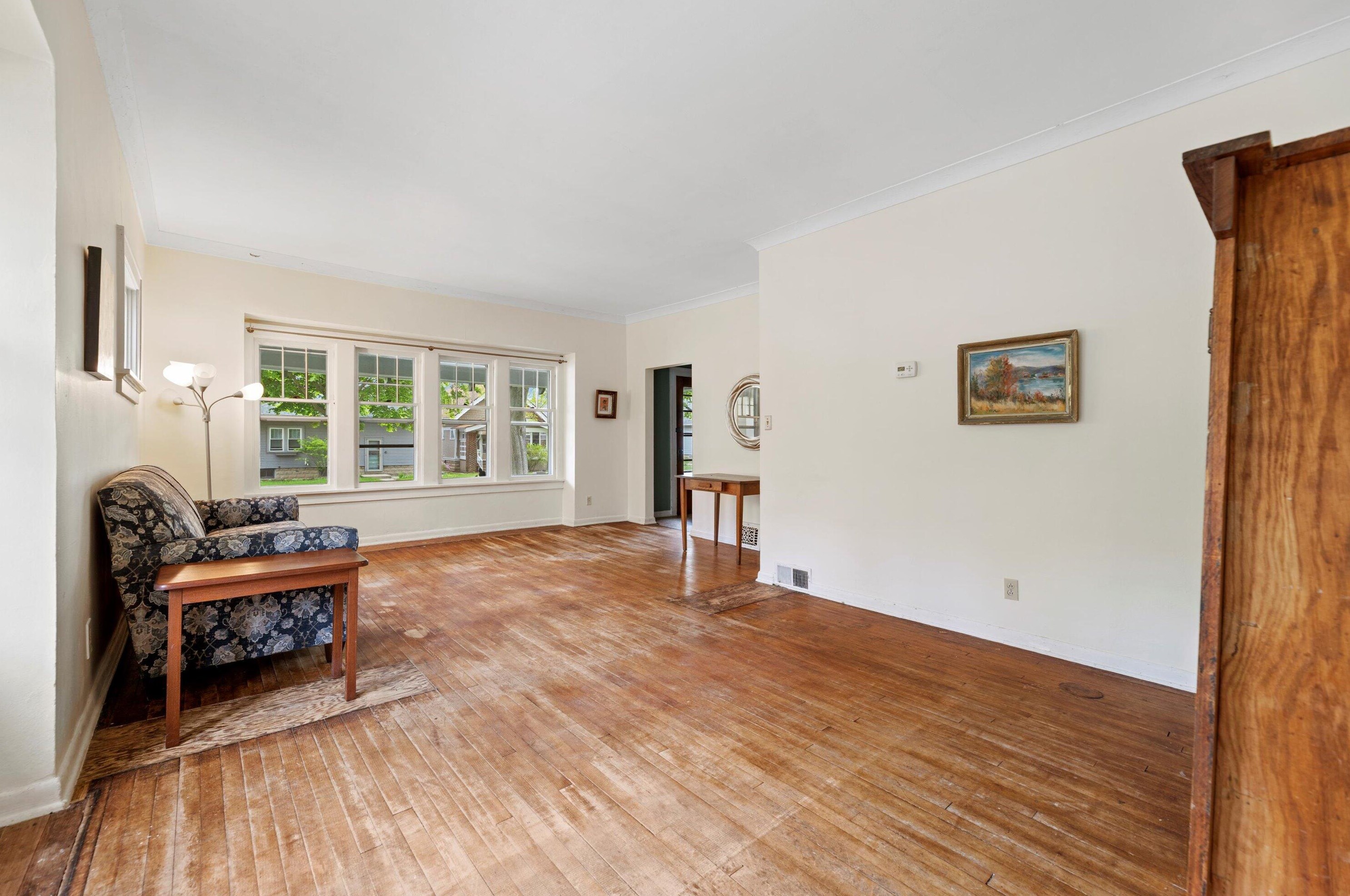 3837 Cramer St, Milwaukee WI 53211-2508 exterior