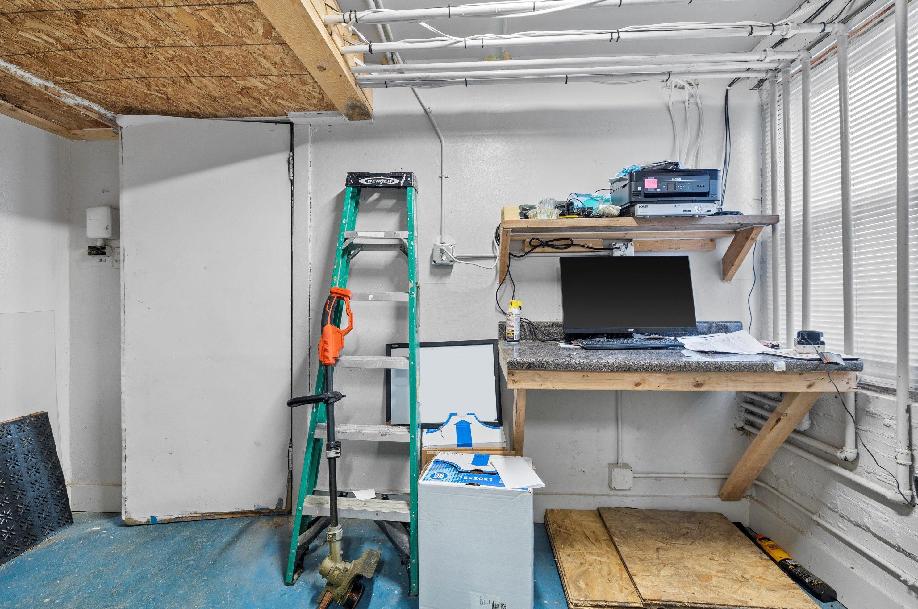 3303 Juneau Ave, Milwaukee WI  53208-2975 exterior