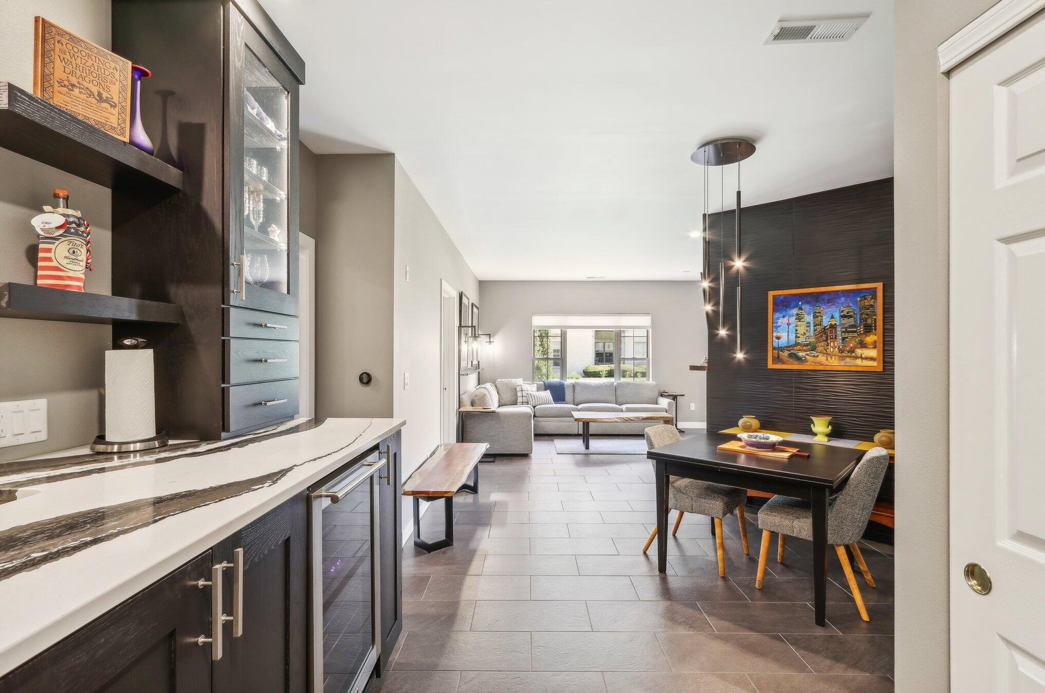 1300 Prospect Ave, Milwaukee, WI 53202-3022