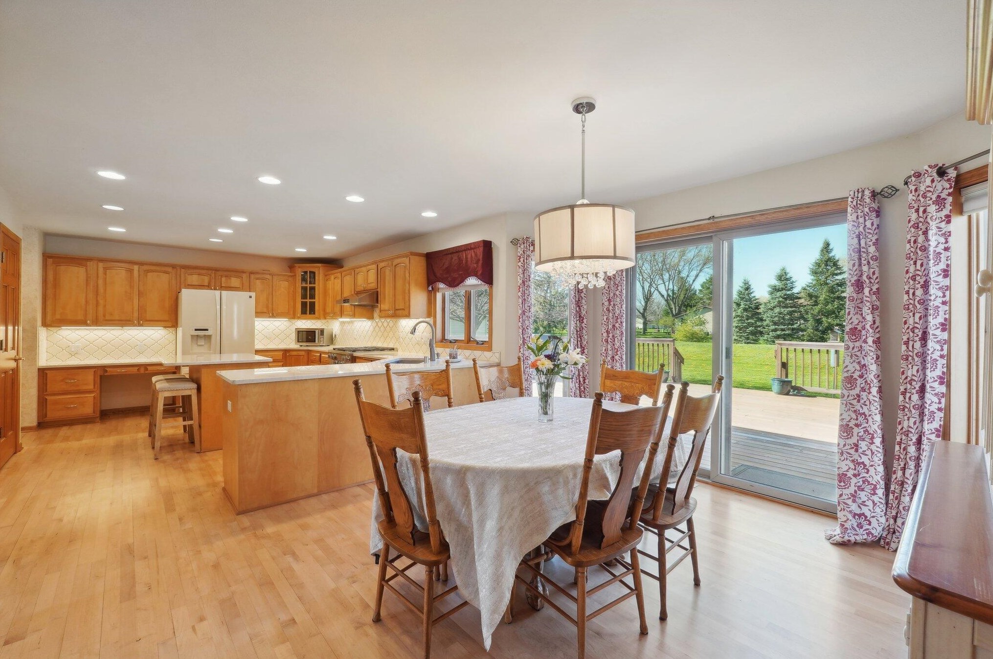 1400 Western Ave, Jackson, WI 53037-9729