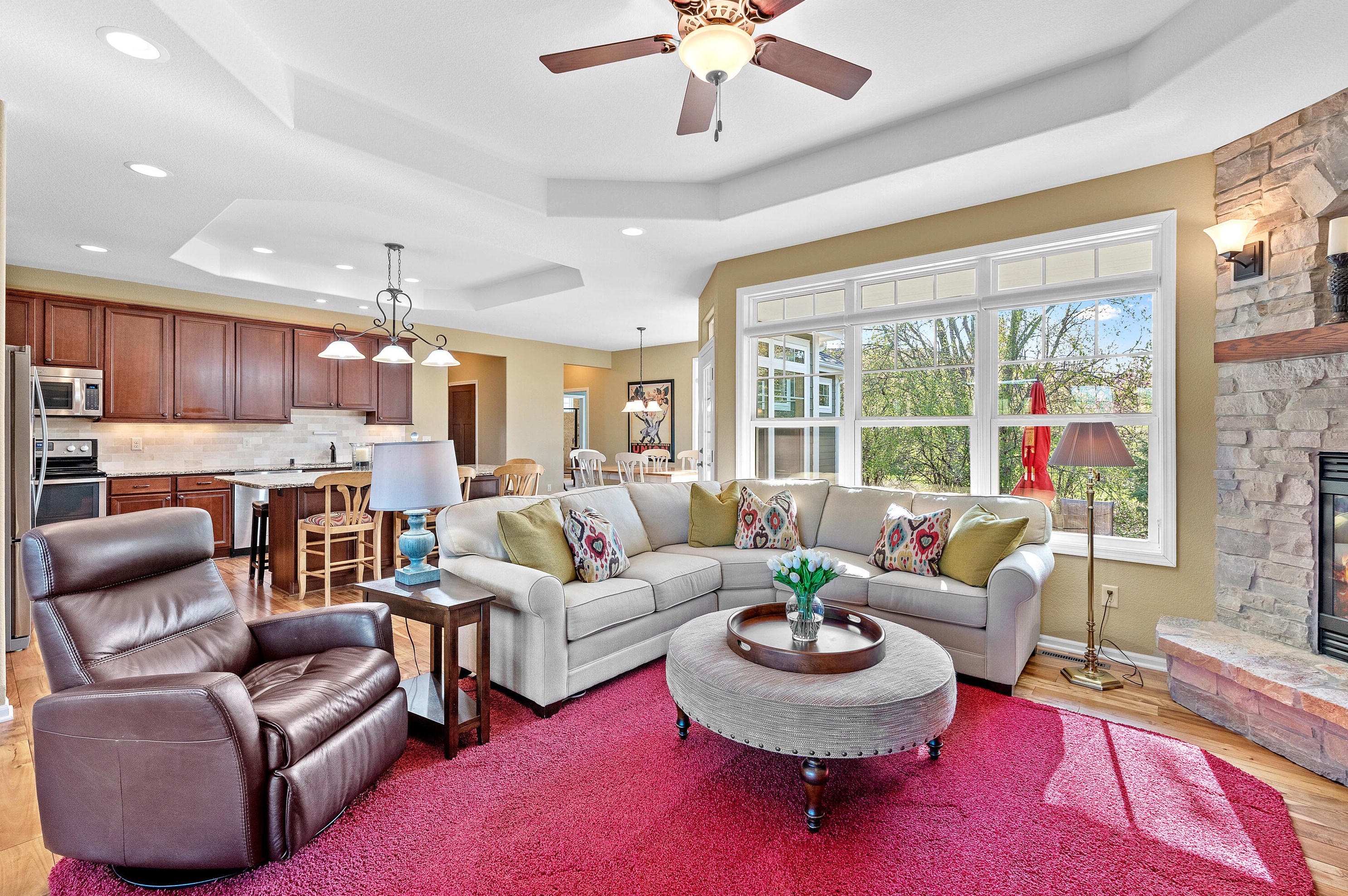 7217 W River Birch Dr, Thiensville, WI 53092