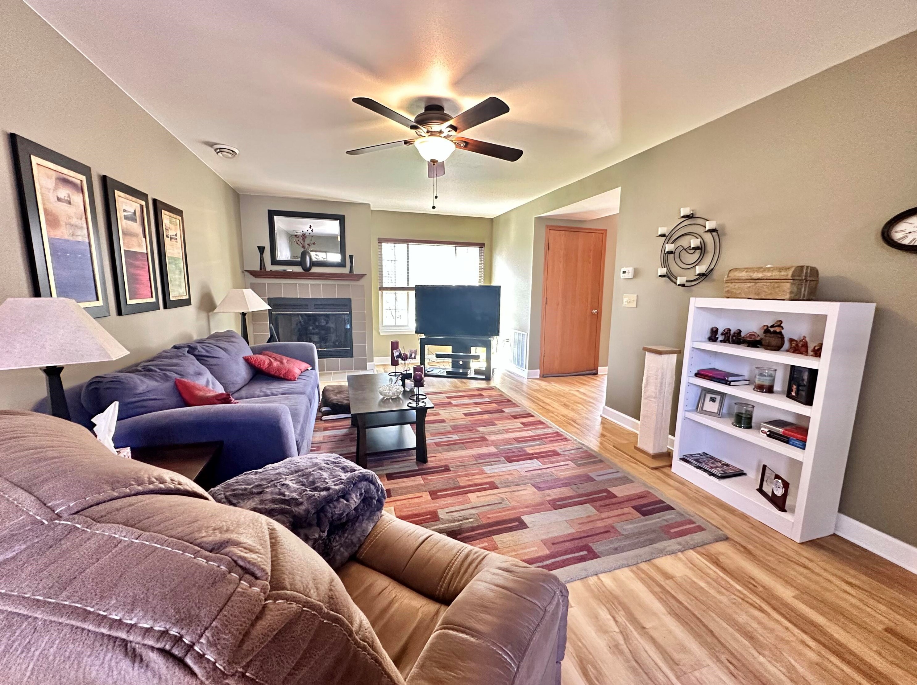 3837 W College Ave, Milwaukee, WI 53221