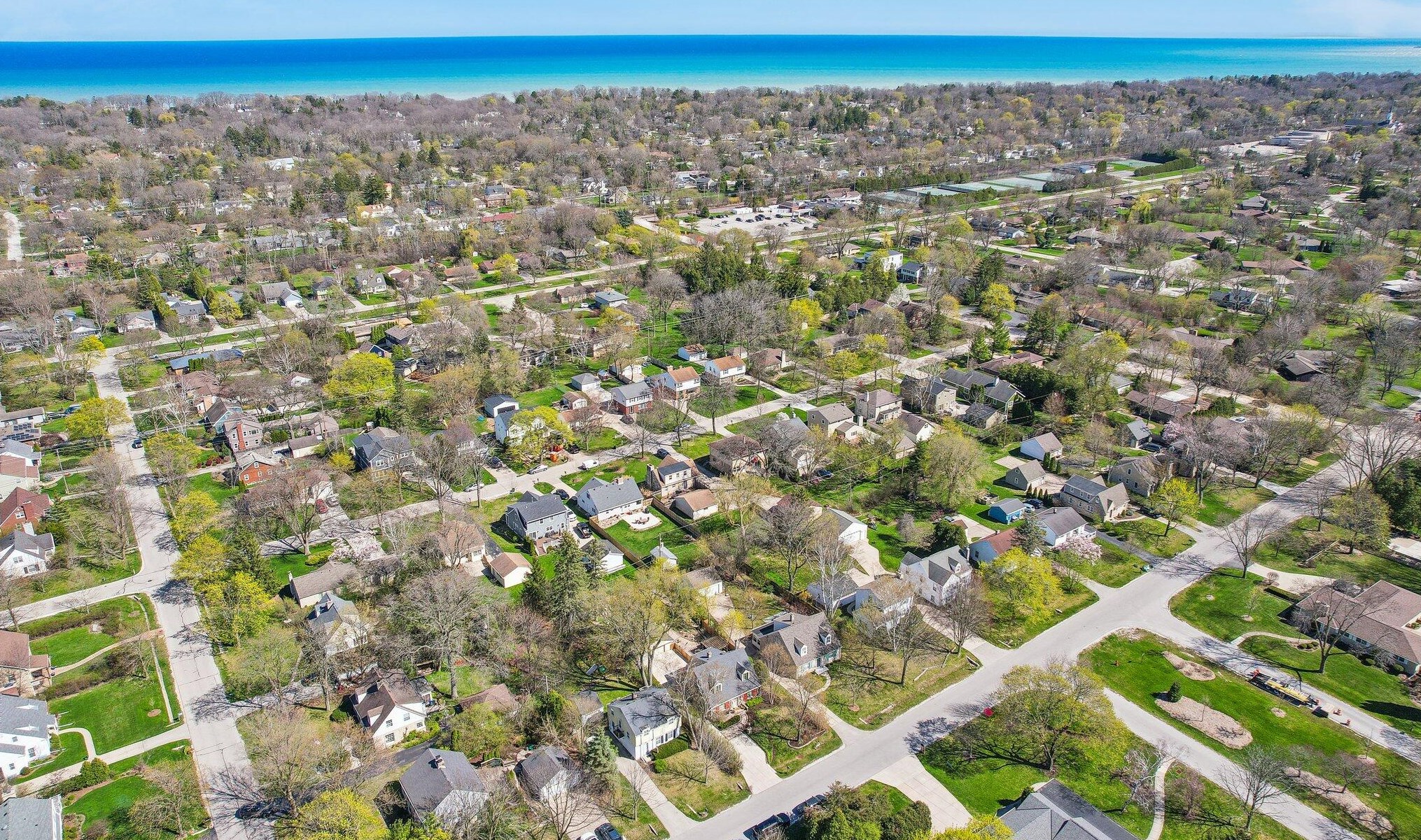 8034 Regent Rd, Milwaukee WI  53217-2730 exterior