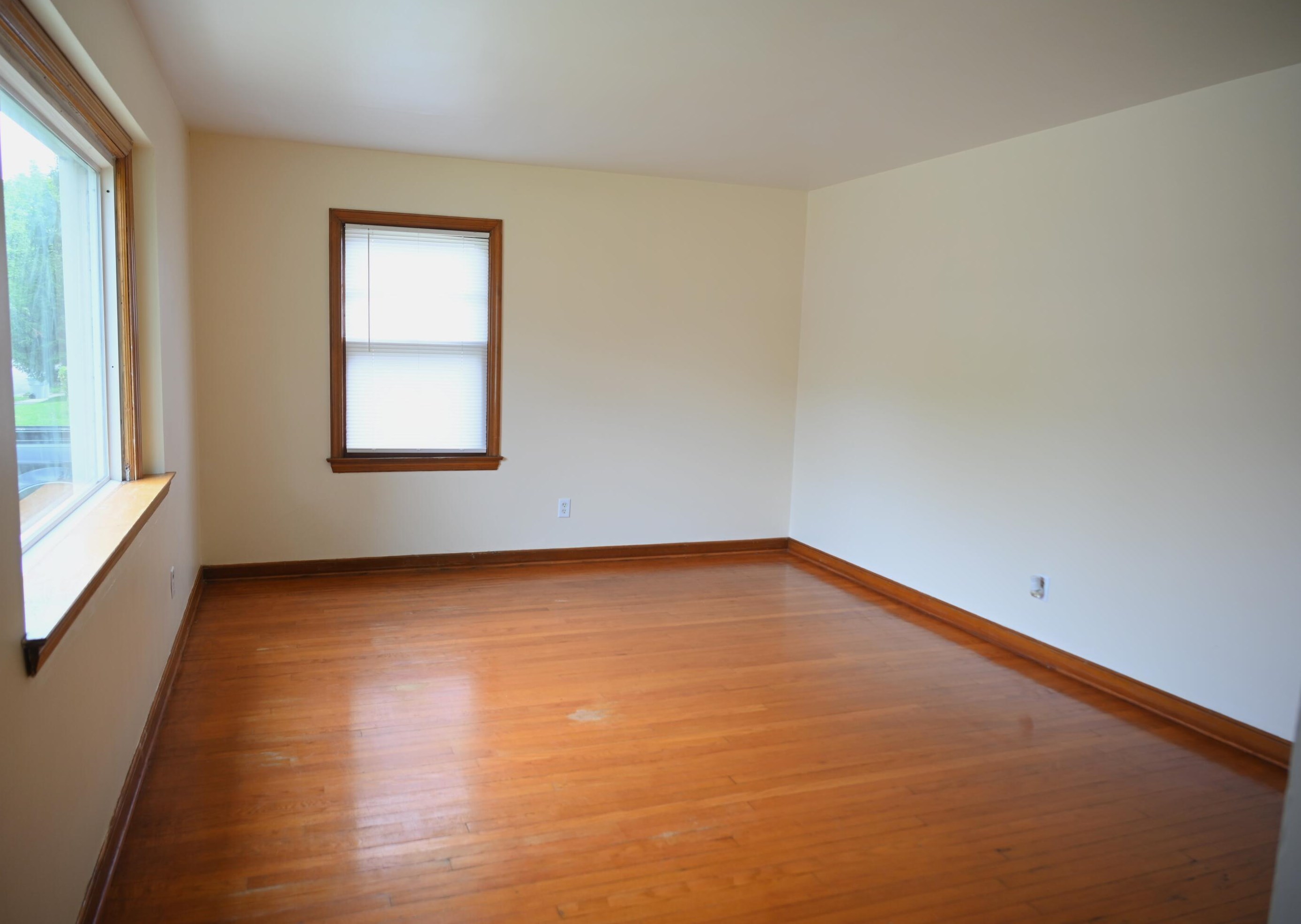5355 51st Blvd, Milwaukee, WI 53218-3304