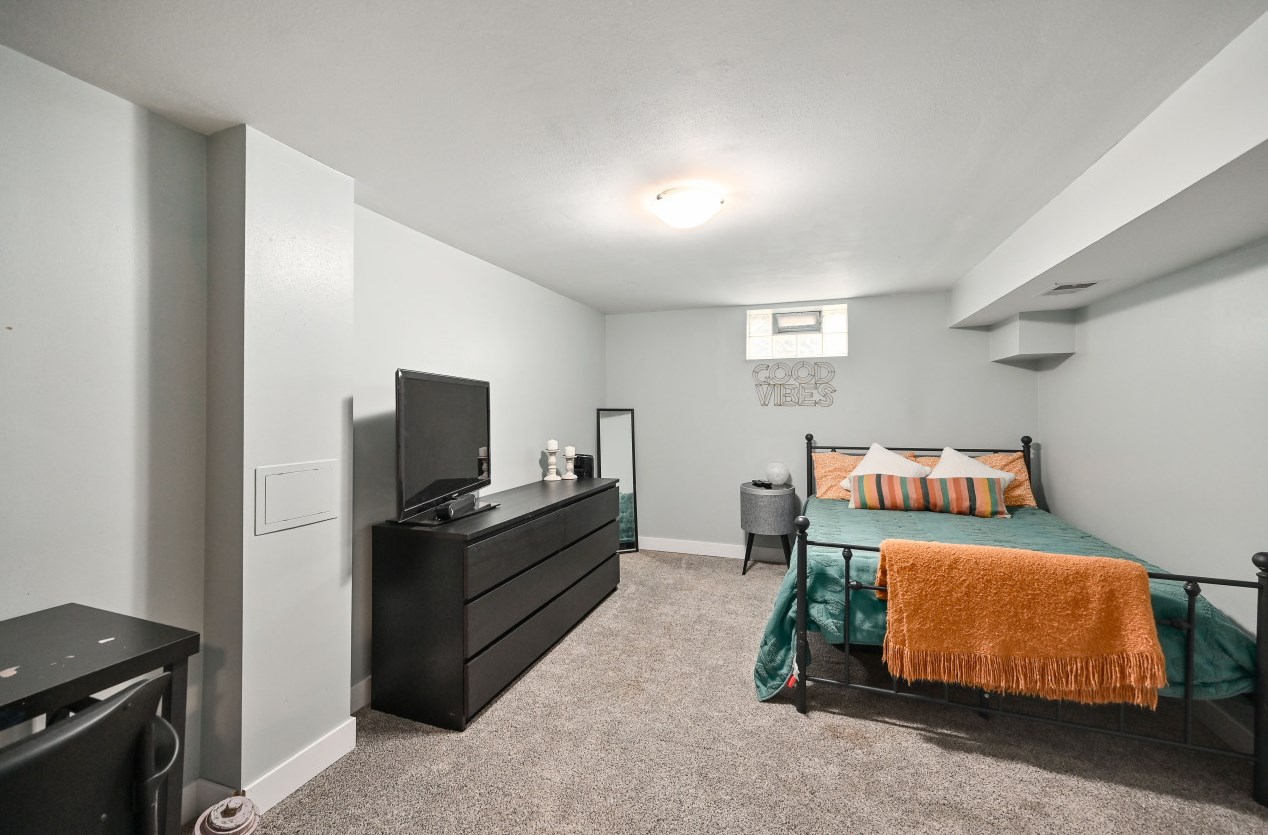 10513 Caldwell Ave, Milwaukee WI  53225-3259 exterior