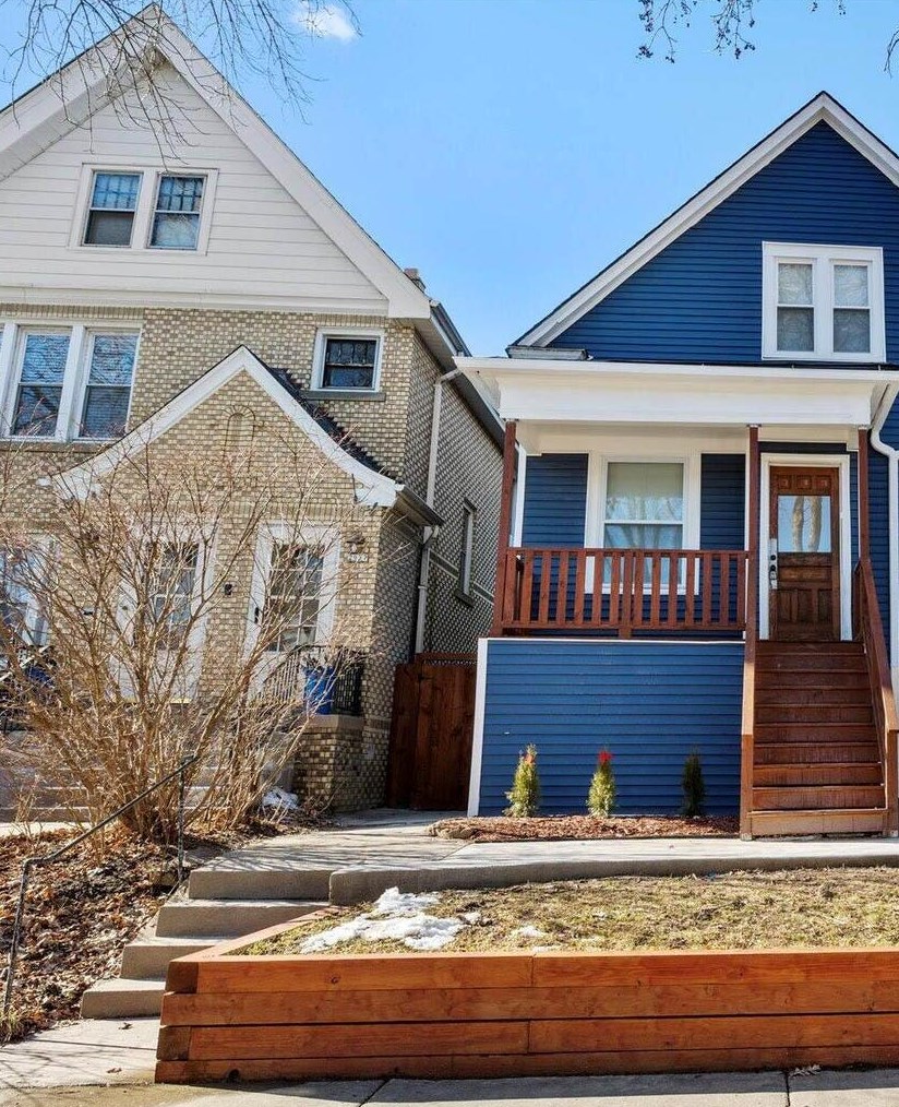 2953 11 St, Milwaukee WI 53215-3813 exterior