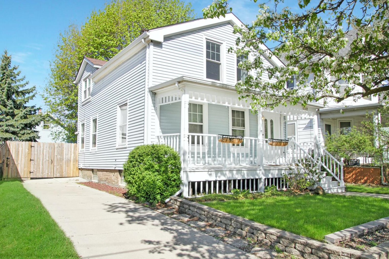 6342 7th Ave, Kenosha, WI 53143