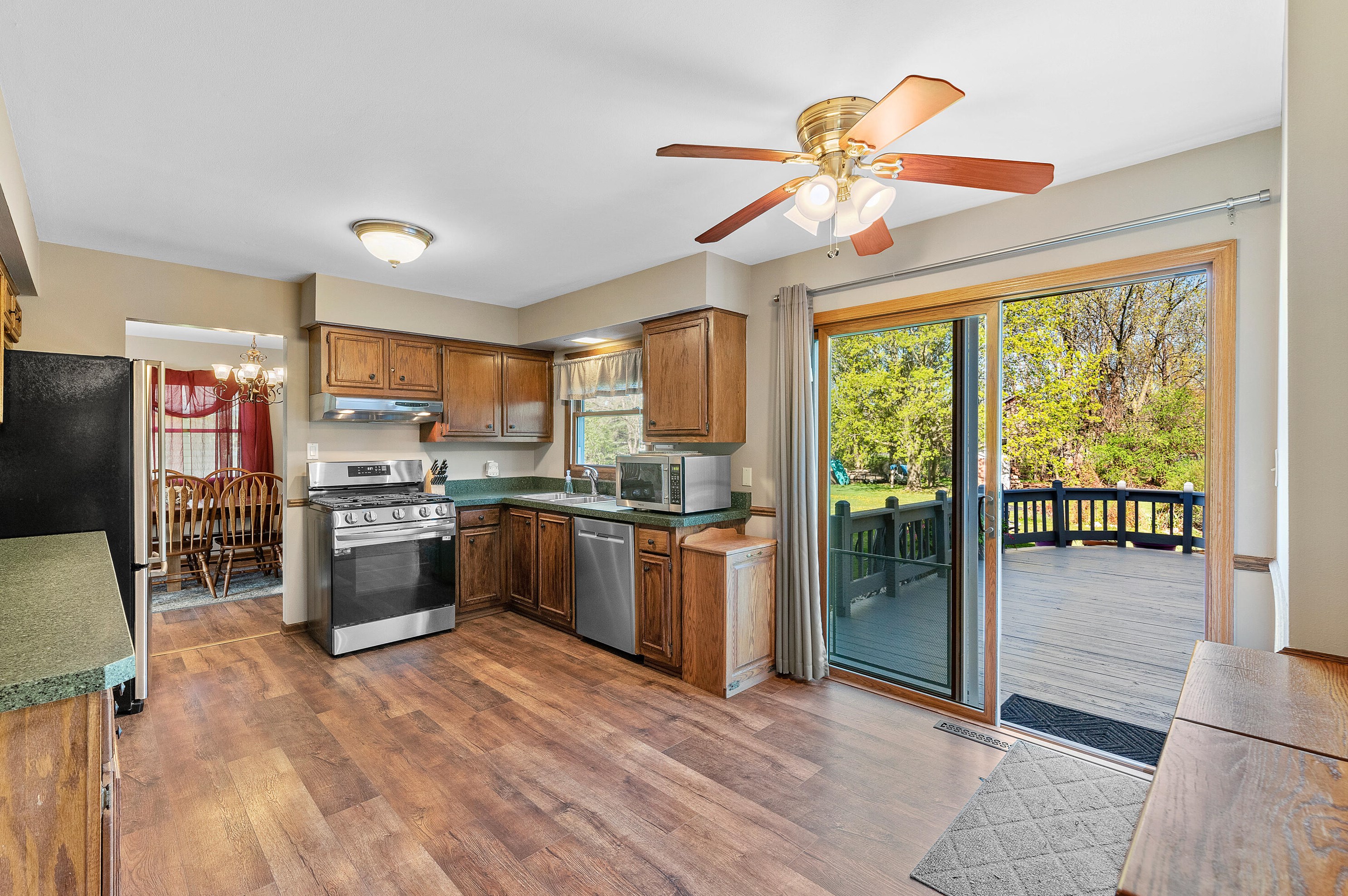 4939 Morning Glory Dr, West Bend, WI 53095-8758