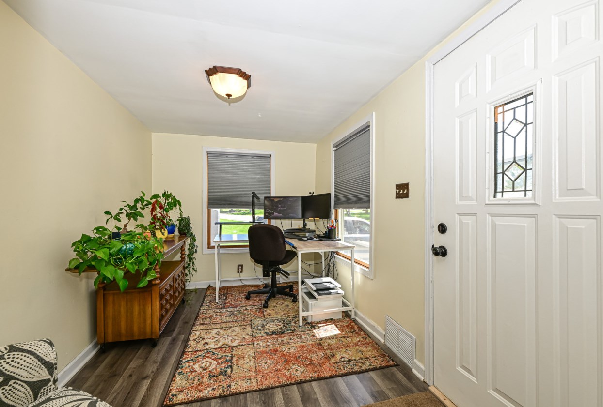 9928 Wilmot Rd, Kenosha, WI 53158